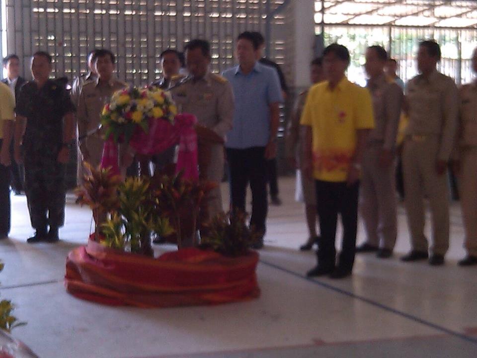 รับฟังการประชุมกรมการพัฒนาชุมชน ครั้งที่ 2/2559 ผ่านระบบ VDO Conference ณ ห้องประชุมสำนักงานพัฒนาชุมชนจังหวัดยโสธร