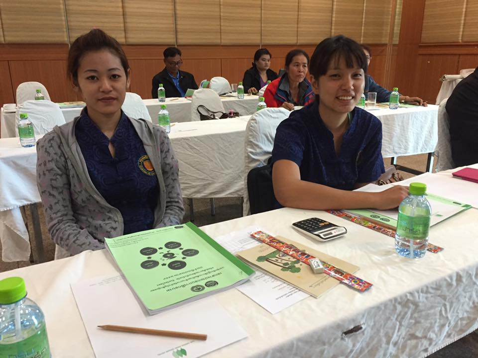 พช.ยโสธร อบรมการเพิ่มพูนทักษะกลุ่มออมทรัพย์เพื่อการผลิต