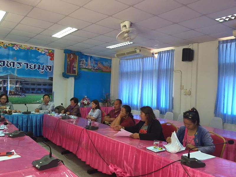 ติดตามการดำเนินงานกองทุนพัฒนาบทบาทสตรี ณ สำนักงานพัฒนาชุมชนอำเภอทรายมูล