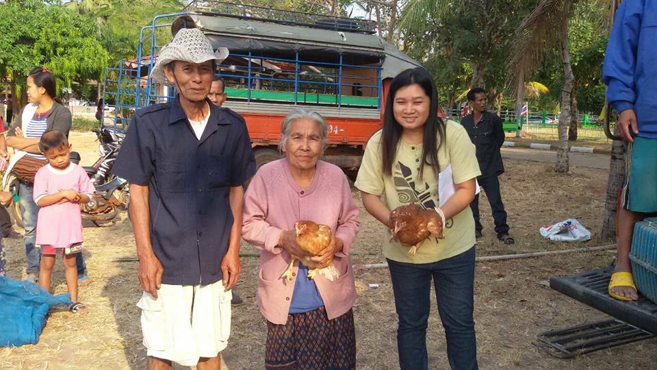 เยี่ยมให้กำลังใจและติดตามครัวเรือนยากจน ตามโครงการพัฒนาชีวิตเพียงพอ บนวิถีความพอเพียง บ้านโคกสำราญ ต.โคกสำราญ อ.เลิงนกทา จ.ยโสธร