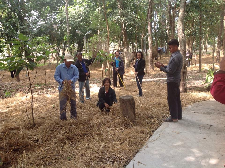 กิจกรรมตามโครงการส่งเสริมการขับเคลื่อนการพัฒนาตามปรัชญาของเศรษฐกิจพอเพียงในภาคการเกษตรและชนบท กิจกรรม การให้การศึกษาชุมชนจัดเวทีประชาคมทำแผนชุมชน โดยดำเนินกิจกรรมเวทีที่ 1 : เวทีชี้แจงและวางแผนการจัดเก็บข้อมูล