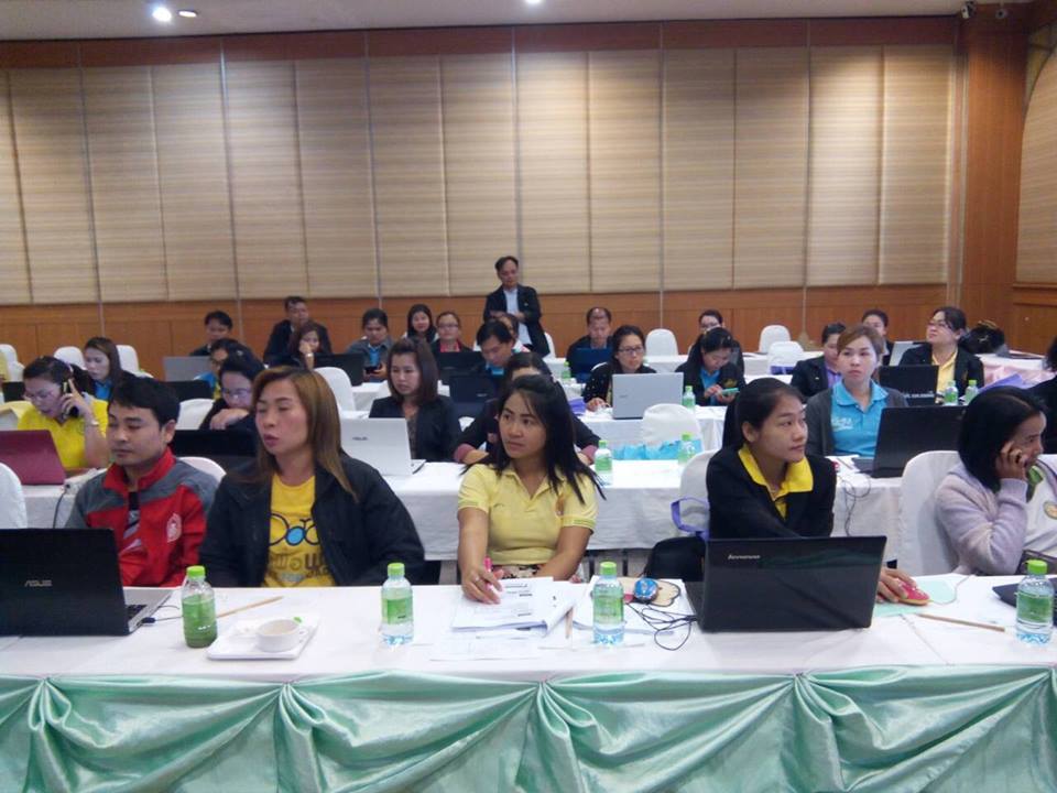 ทีมนิเทศติดตามและตรวจสอบการจัดเก็บข้อมูล จปฐ. จากกรมการพัฒนาชุมชน ลงพื้นที่ บ้านโคกศรี หมู่ 9 ต.โพนงาม อ.กุดชุม จ.ยโสธร