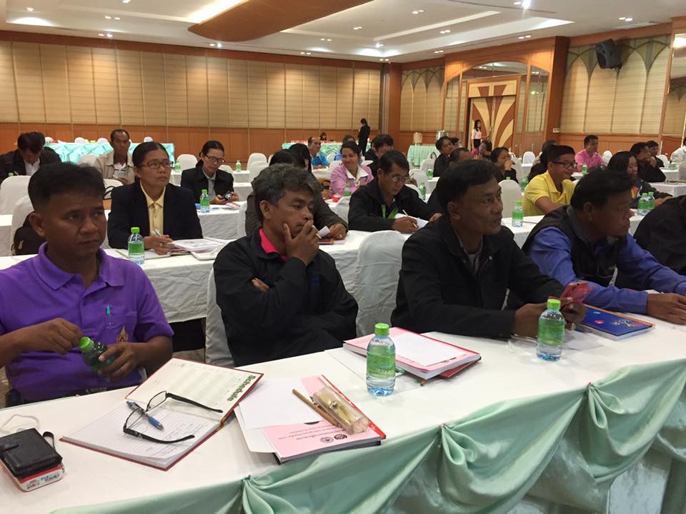 ส่งมอบปัจจัยการผลิตตามโครงพัฒนาชีวิตเพียงพอ บนวิถีความพอเพียง