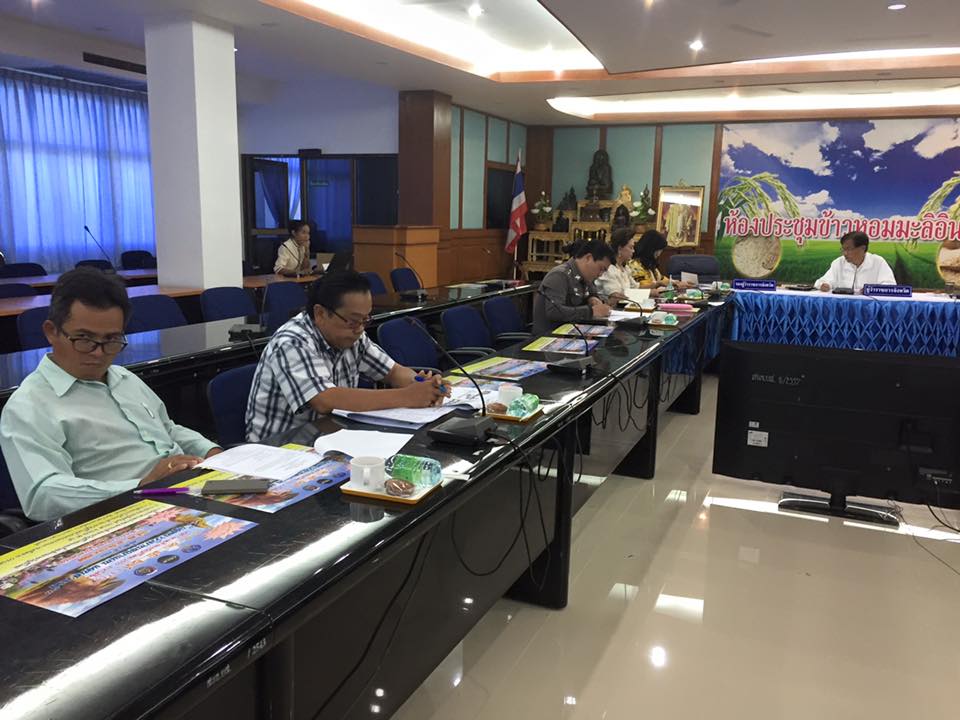 ส่งมอบปัจจัยการผลิตตามโครงพัฒนาชีวิตเพียงพอ บนวิถีความพอเพียง