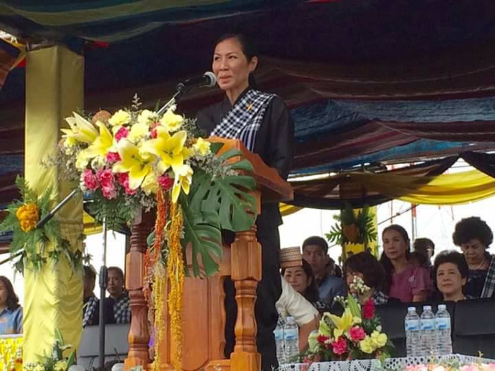 @พช.ยโสธร..เมืองบั้งไฟโก้ แตงโมหวาน..ร่วมประเพณีบุญบั้งไฟ ประจำปี 2560