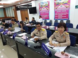 @พช.ยโสธร…เมืองบั้งไฟโก้  แตงโมหวาน…ร่วมประชุมคณะกรรมการจัดกิจกรรมรณรงค์ประชาสัมพันธ์เนื่องในวันต่อต้านยาเสพติดโลก(26 มิถุนายน) ประจำปี 2560 จังหวัดยโสธร