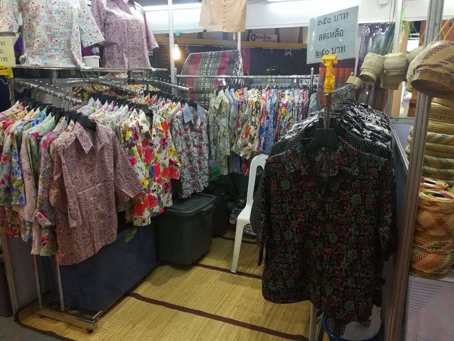 @พช.ยโสธร จัดงานเด็ดสาระตี่…ม่วนอีหลี ของดีเมืองบั้งไฟ Enjoy…Yasothon