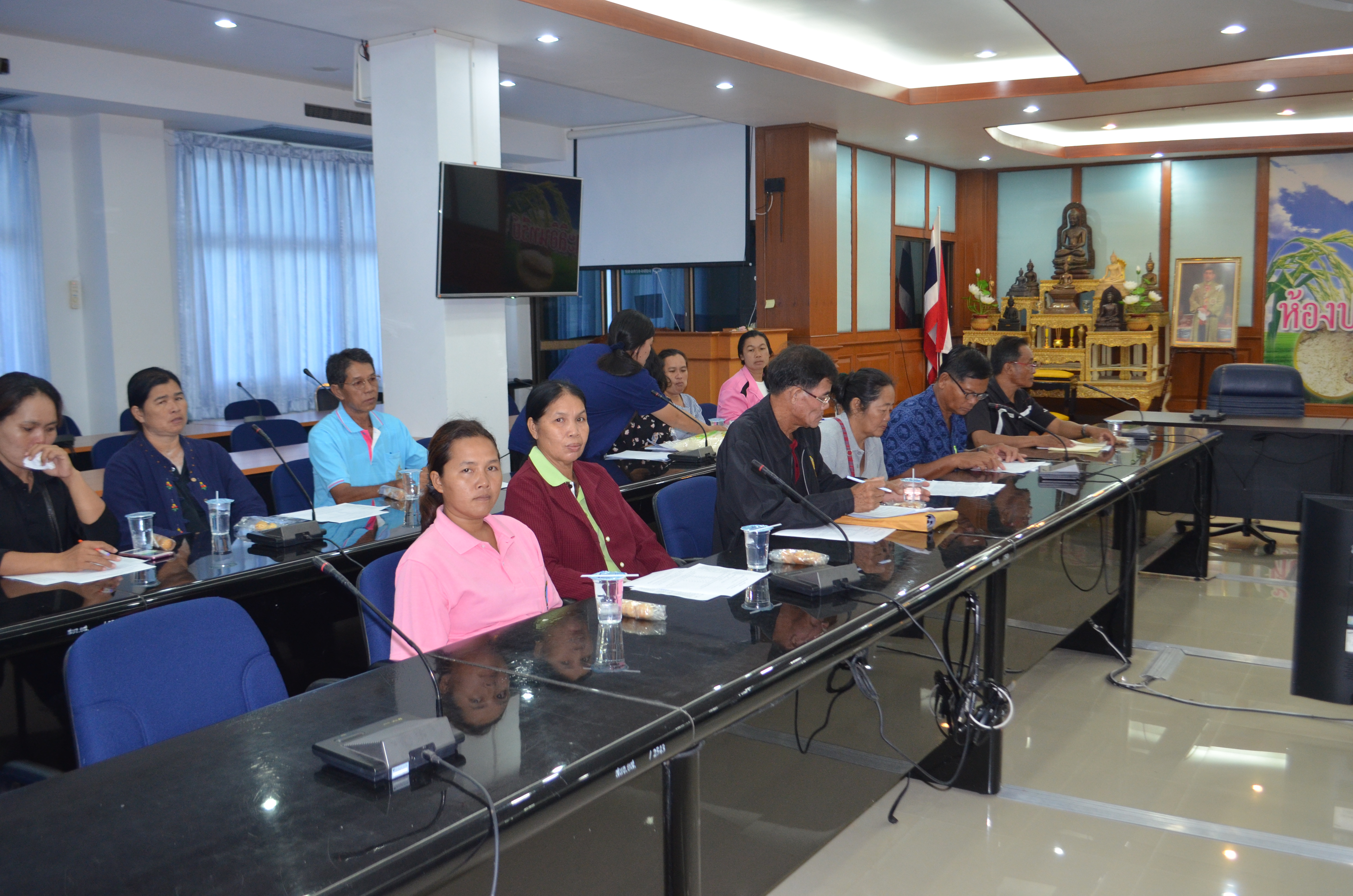 @พช.ยโสธร ประชุมกลุ่มเป้าหมายตามโครงการพัฒนาศักยภาพสู่ความยั่งยืน ปี 2561