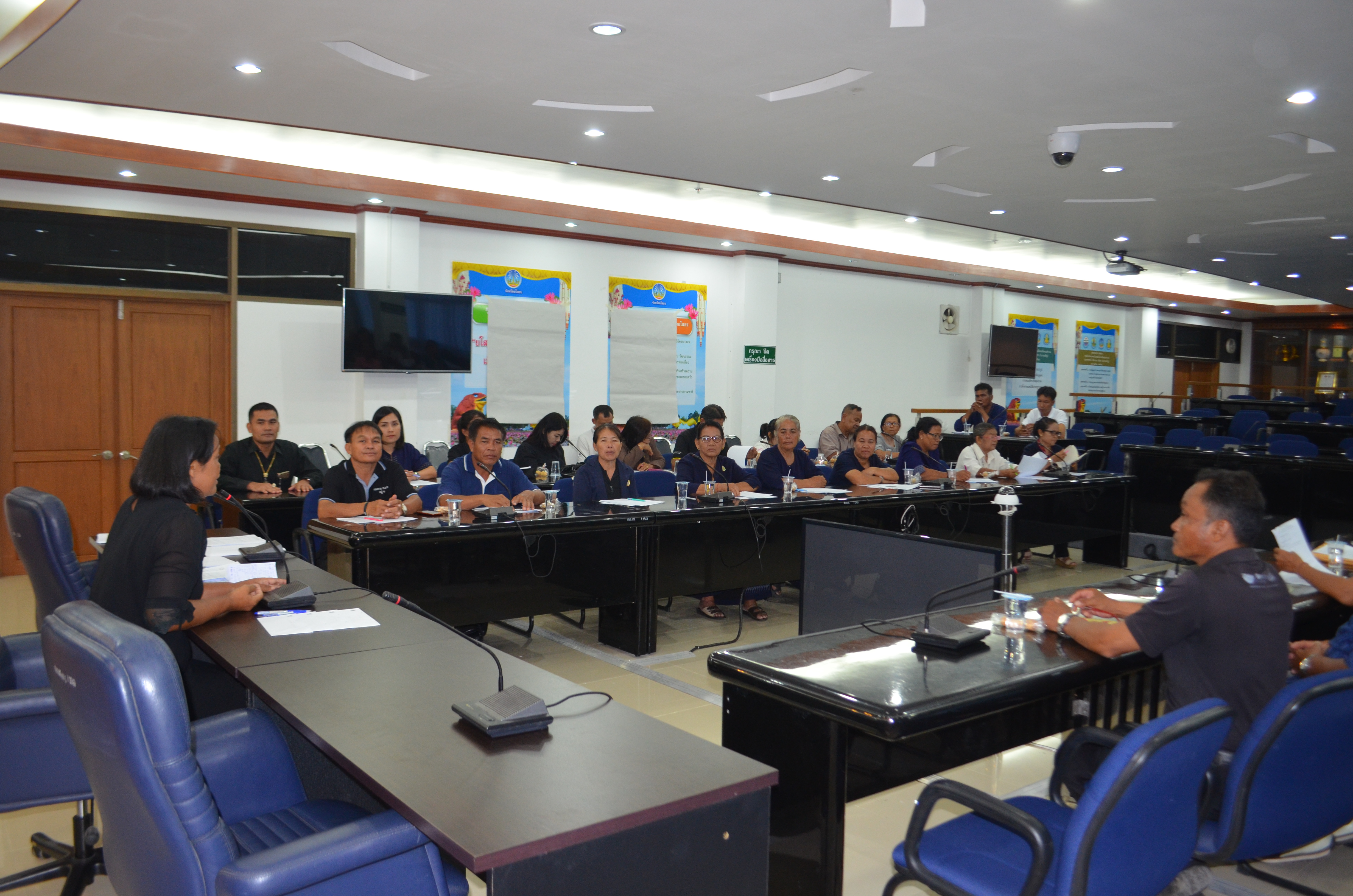 @พช.ยโสธร ประชุมกลุ่มเป้าหมายตามโครงการพัฒนาศักยภาพสู่ความยั่งยืน ปี 2561