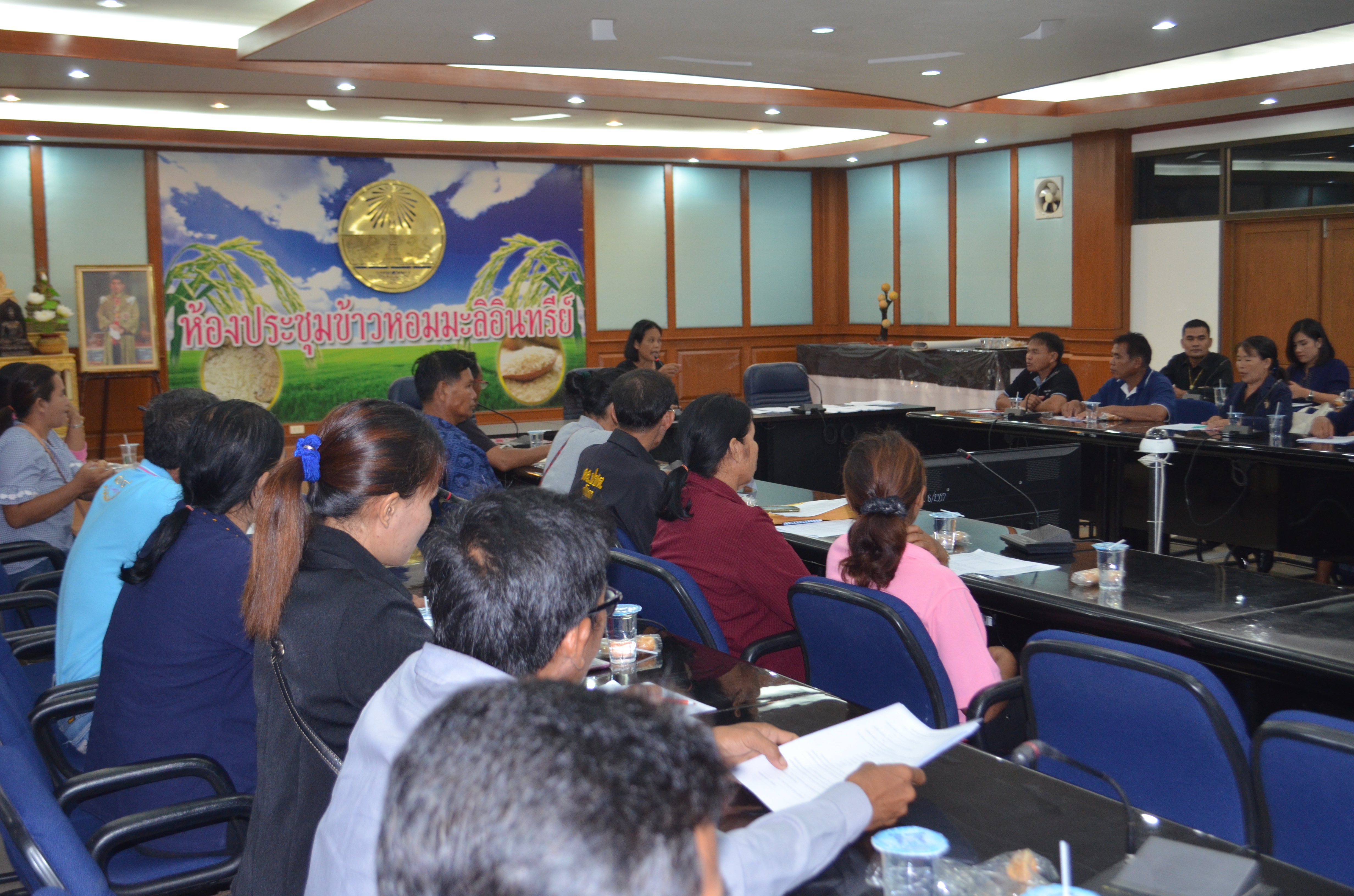 @พช.ยโสธร ประชุมกลุ่มเป้าหมายตามโครงการพัฒนาศักยภาพสู่ความยั่งยืน ปี 2561