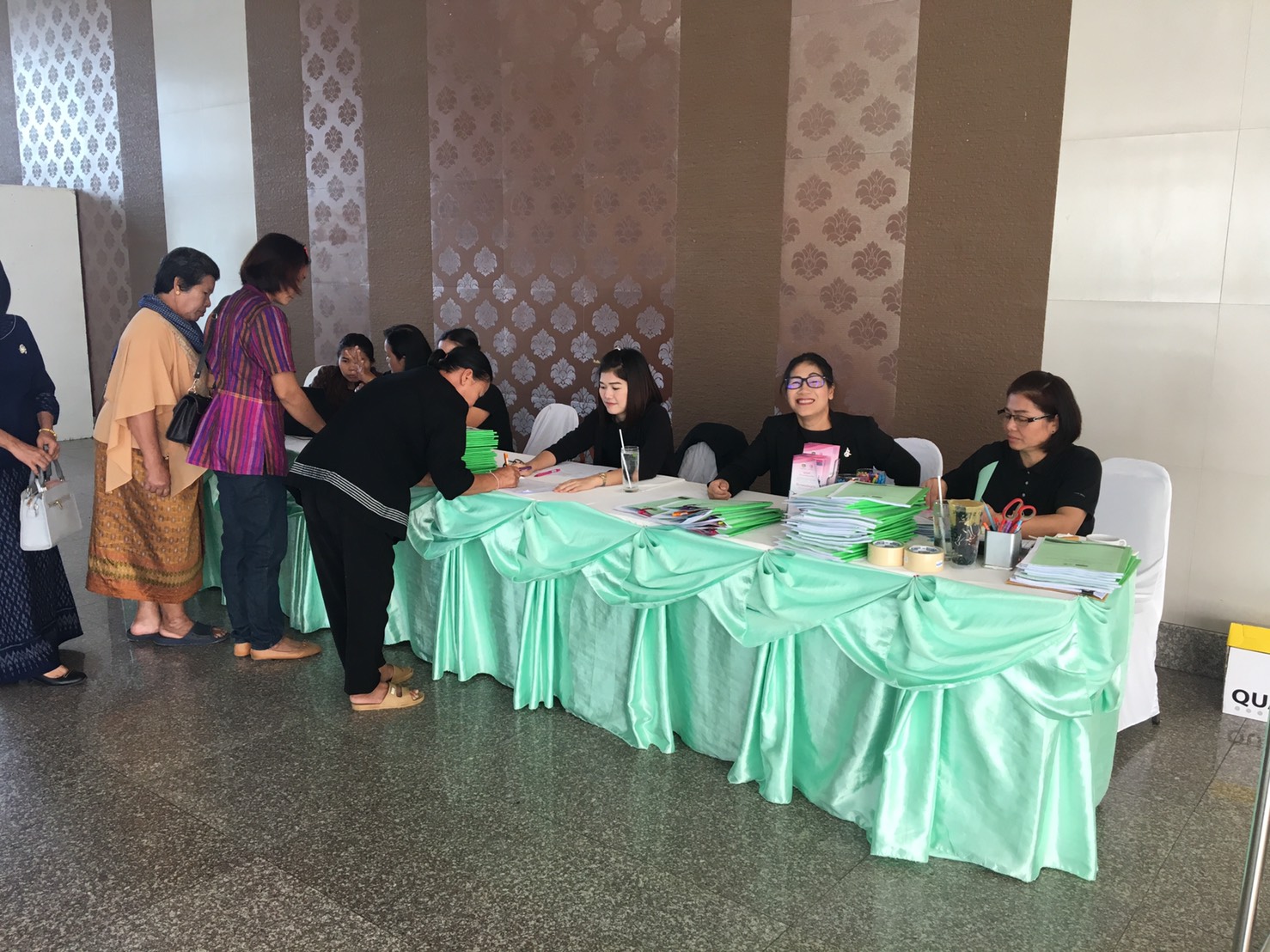 @พช.ยโสธร ขับเคลื่อนโครงการส่งเสริมองค์ความรู้ในการพัฒนาผลิตภัณฑ์กลุ่มอาชีพสตรี