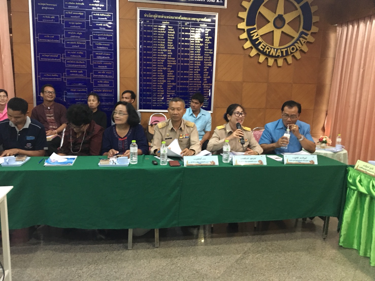 @ยโสธร….คัดเลือกข้าราชการดีเด่นและหน่วยงานพัฒนาชุมชนใสสะอาด ประจำปี 2561