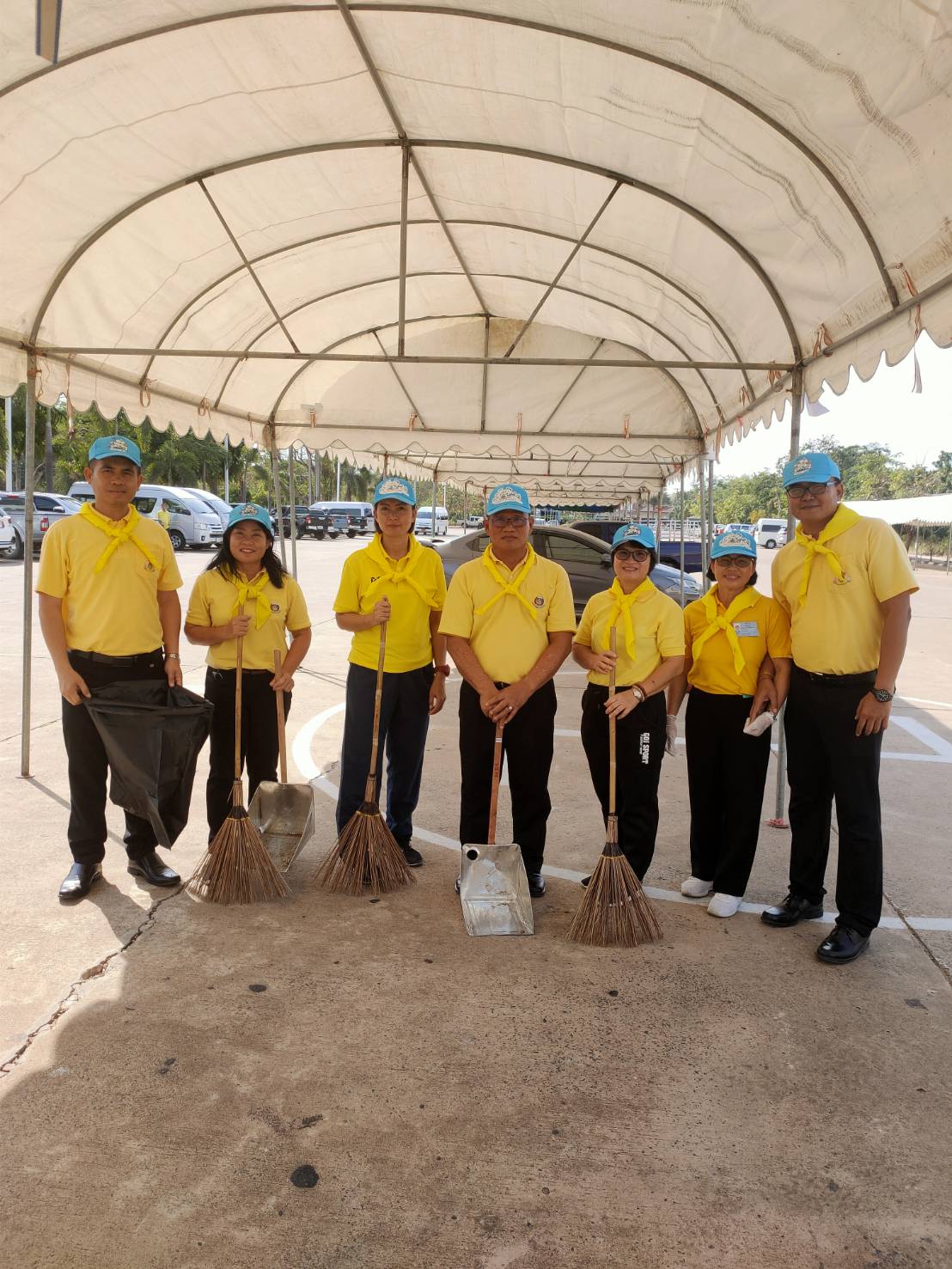 สำนักงานพัฒนาชุมชนจังหวัดยโสธรร่วมกิจกรรมจิตอาสา