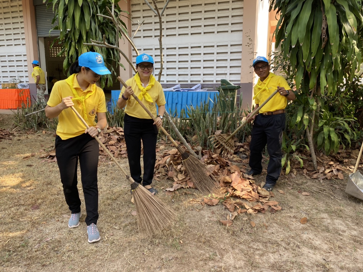 กิจกรรมจิตอาสา เราทำความดีเพื่อชาต ศาสน์ กษัตริย์ ทำความสะอาด