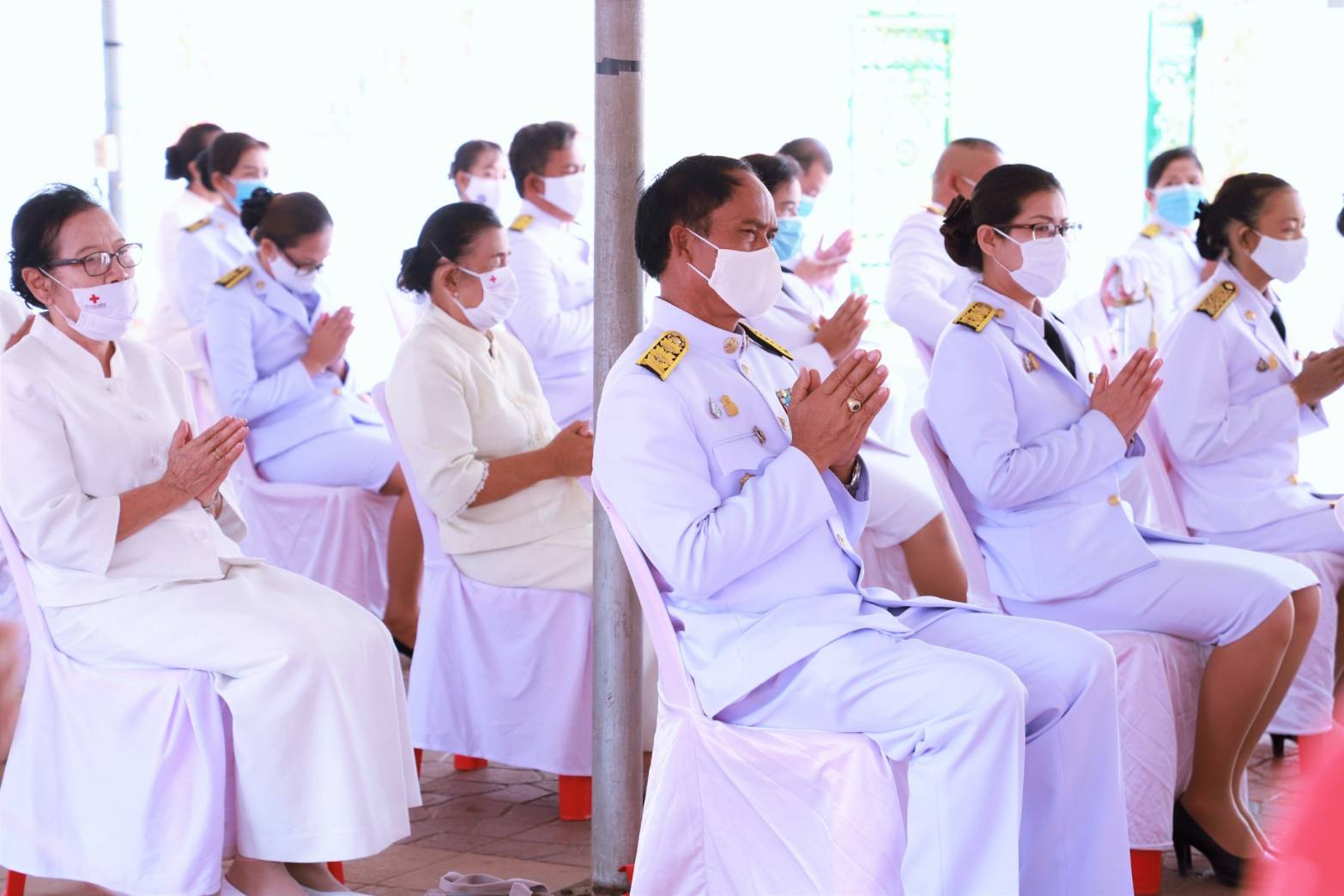 ยโสธร…ร่วมพิธีเจริญพระพุทธมนต์สมโภชพระพุทธบุษยรัตน์และพระธาตุพระอานนท์เฉลิมพระเกียรติ และถวายพระราชกุศลแด่สมเด็จพระนางเจ้าฯ พระบรมราชินี