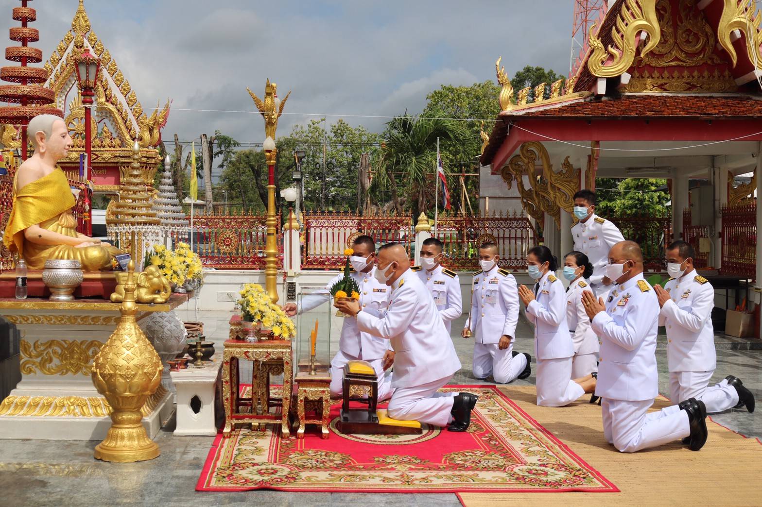 ยโสธร…ร่วมพิธีเจริญพระพุทธมนต์สมโภชพระพุทธบุษยรัตน์และพระธาตุพระอานนท์เฉลิมพระเกียรติ และถวายพระราชกุศลแด่สมเด็จพระนางเจ้าฯ พระบรมราชินี