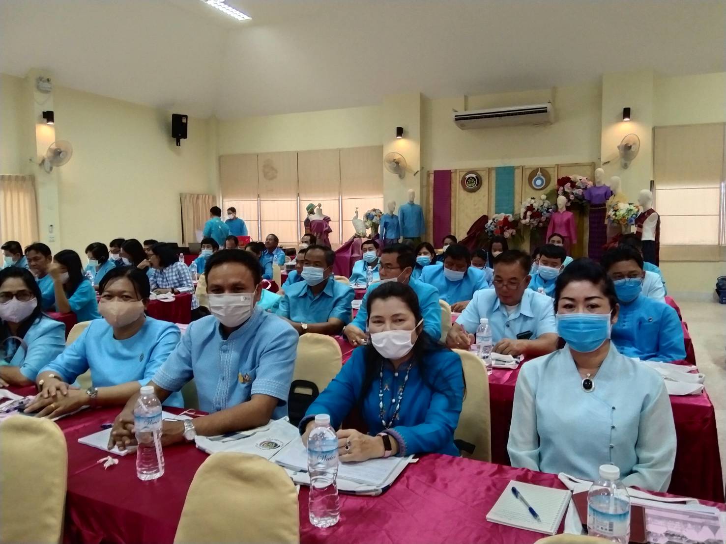 พช.ยโสธร..ร่วมประชุมเชิงปฏิบัติการและติดตามผลการดำเนินงานของหน่วยรับตรวจรายไตรมาส ครั้งที่ 2/2563