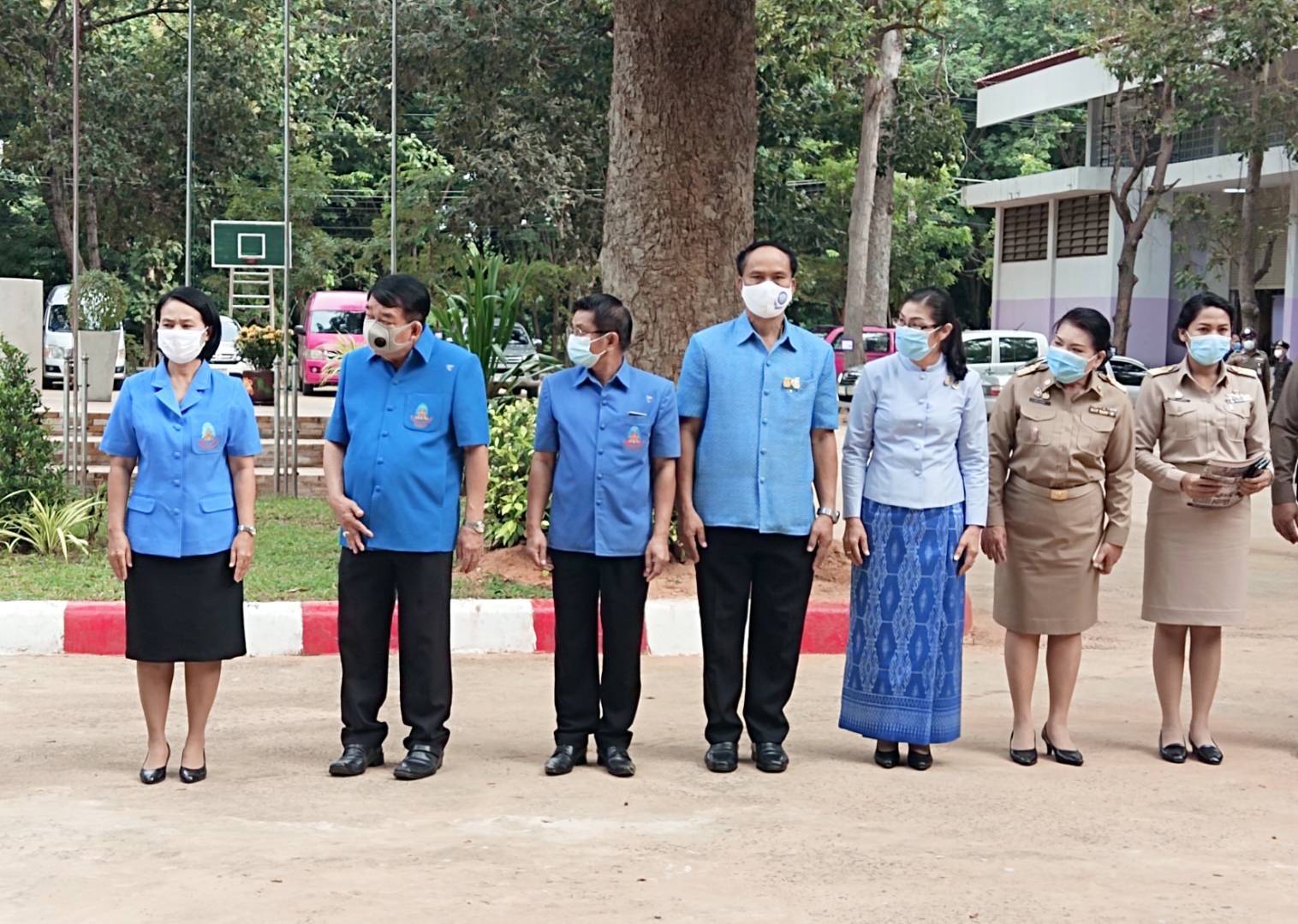 “ องคมนตรี ตรวจเยี่ยมโรงเรียนราชประชานุเคราะห์ 28 จังหวัดยโสธร”