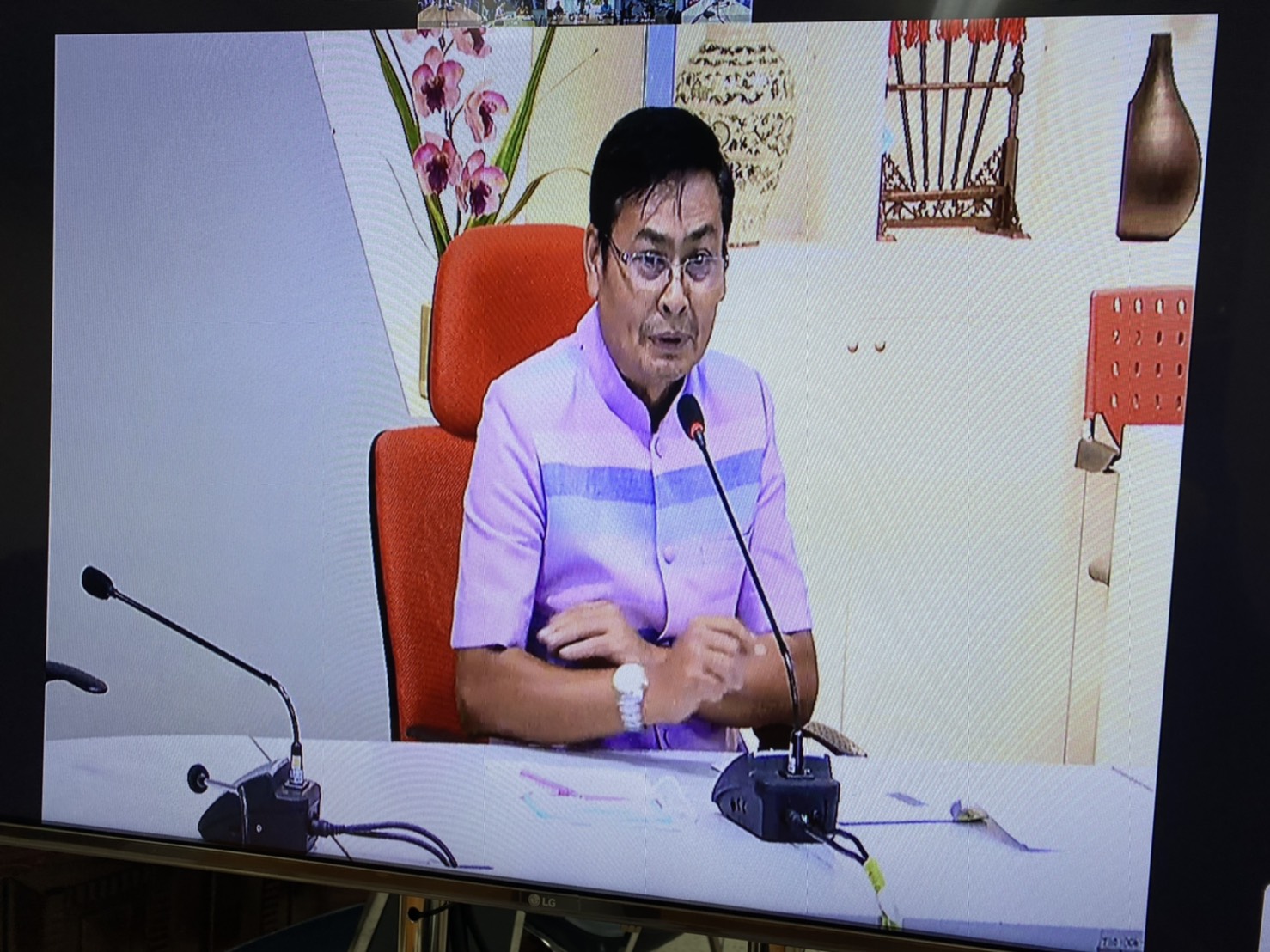 “ยโสธร..ร่วมรับฟังการประชุมเพื่อสนับสนุนการดำเนินงานโครงการการบริหารการจัดเก็บข้อมูลความจำเป็นพื้นฐาน (จปฐ.) ด้วยเครื่องมืออิเล็กทรอนิกส์ ปี 2563 ผ่านระบบวีดิทัศน์ทางไกล (Video Conference)”