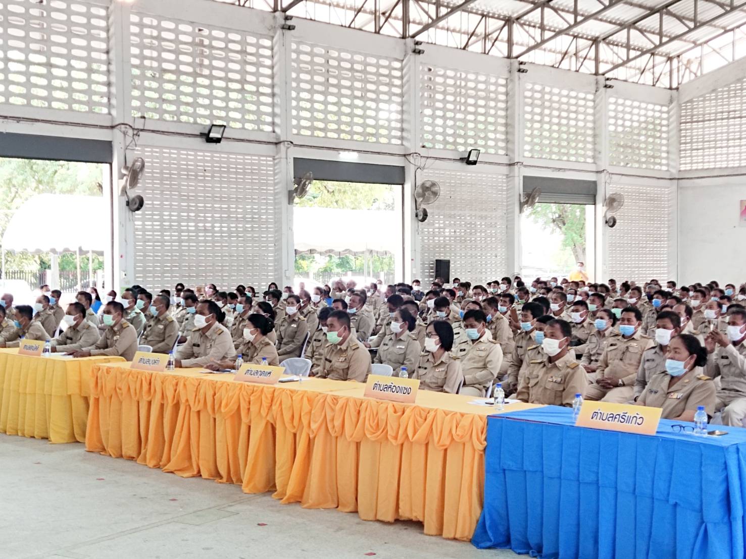 พช.ยโสธร ร่วมตรวจเยี่ยมพบปะกำนัน ผู้ใหญ่บ้าน ฯลฯ  และผู้บริหารองค์กรปกครองส่วนท้องถิ่นในพื้นที่