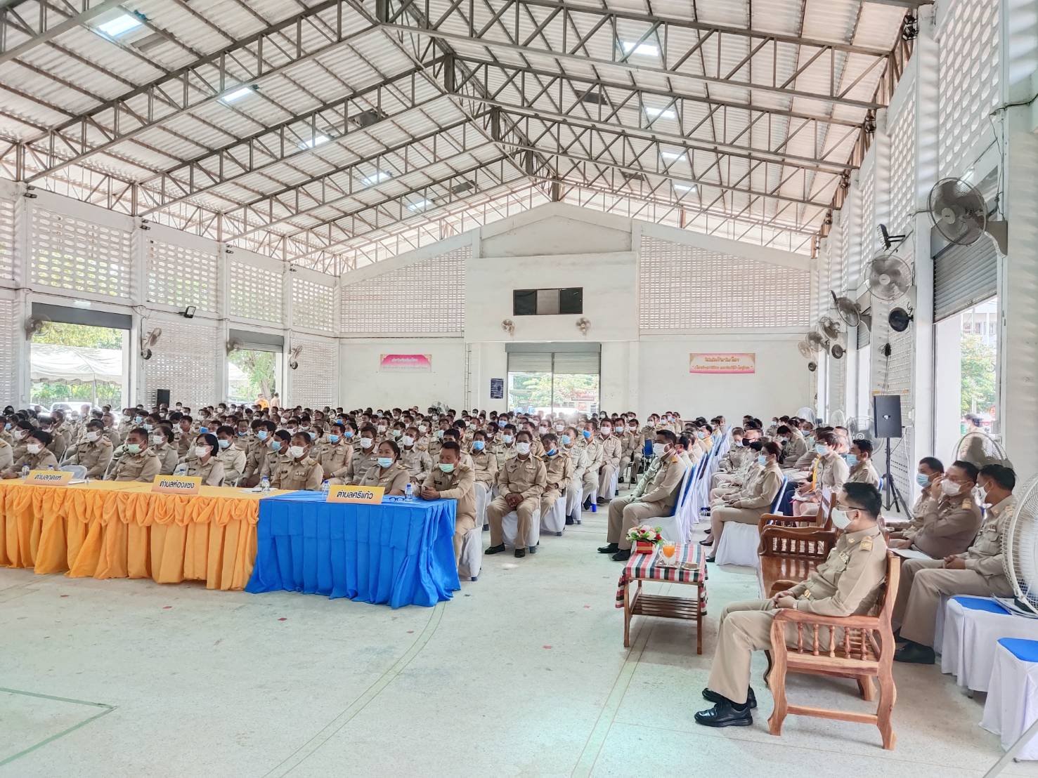 พช.ยโสธร ร่วมตรวจเยี่ยมพบปะกำนัน ผู้ใหญ่บ้าน ฯลฯ  และผู้บริหารองค์กรปกครองส่วนท้องถิ่นในพื้นที่
