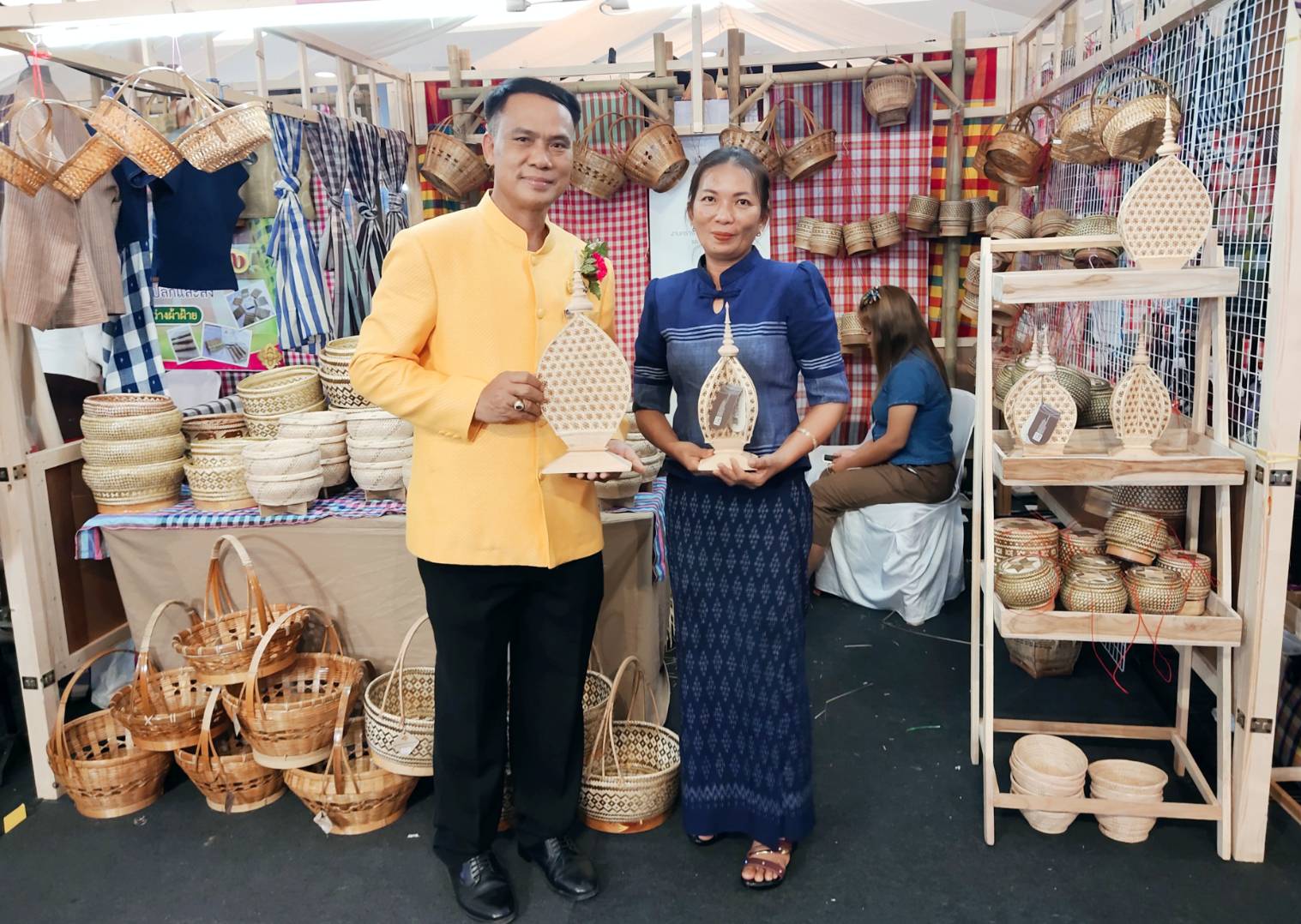 พช.ยโสธร ร่วมพิธีเปิดมนต์เสน่ห์วิถีของดีอุบลราชธานี และกลุ่มจังหวัด ภาคตะวันออกเฉียงเหนือตอนล่าง 2