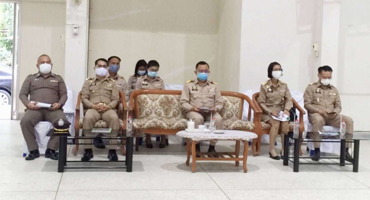 พจ.ยโสธร ร่วมตรวจเยี่ยมพบปะกำนัน ผู้ใหญ่บ้าน ฯลฯ  และผู้บริหารองค์กรปกครองส่วนท้องถิ่นในพื้นที่อำเภอค้อวัง