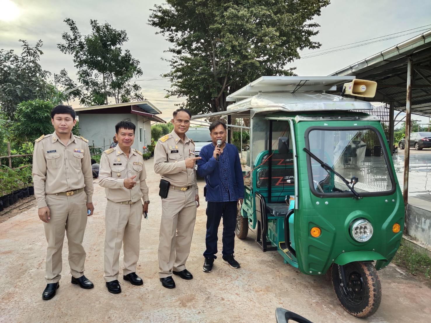 พจ.ยโสธร ร่วมเยี่ยมชมศูนย์เกษตรยั่งยืน  ศูนย์เรียนรู้เกษตรอินทรีย์เลิงนกทา  ยั่งยืนตามศาสตร์พระราชา