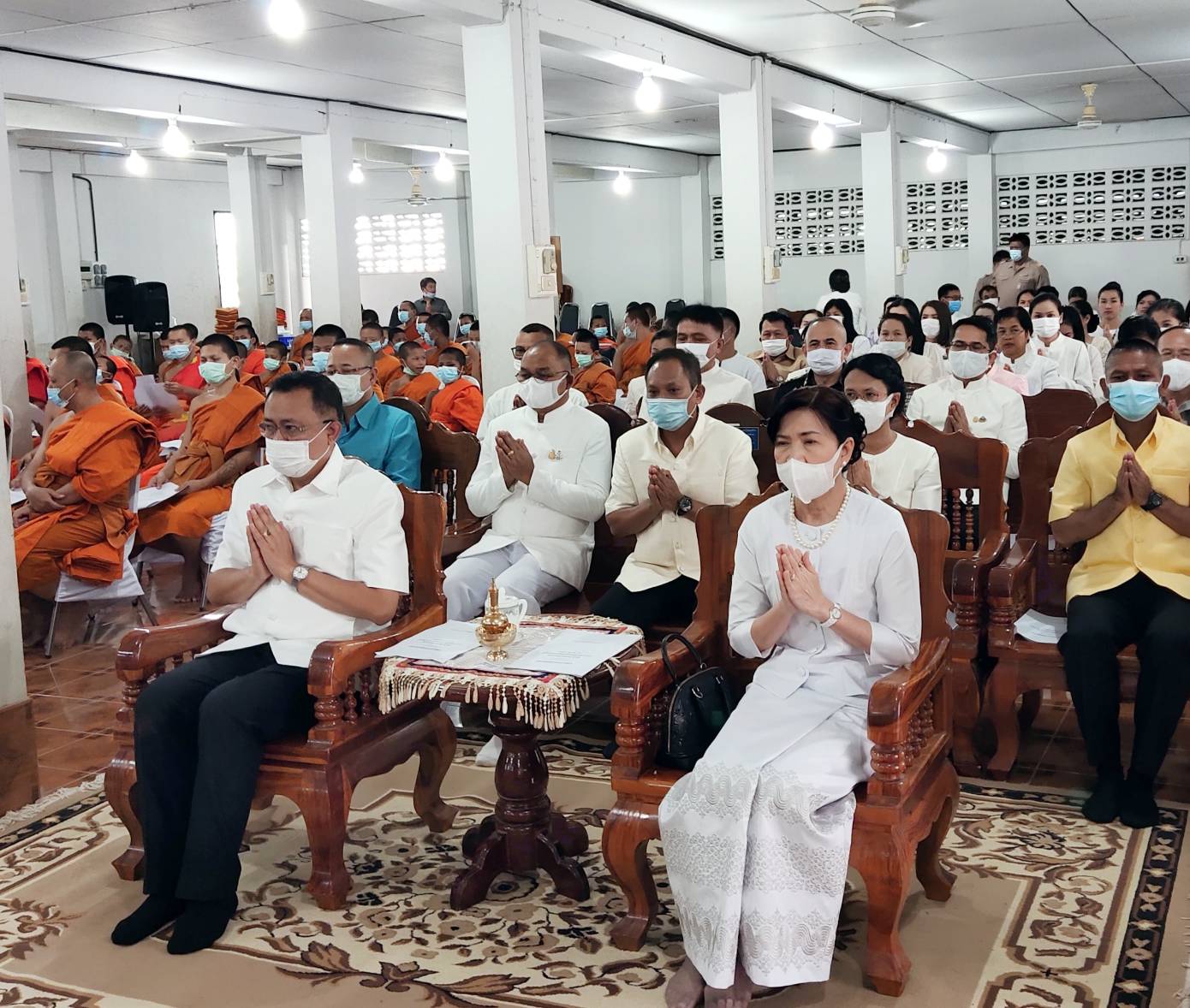 พจ.ยโสธร ร่วมพิธีสวดพระพุทธมนต์และเจริญจิตตภาวนา  เนื่องในวันคล้ายวันสวรรคต พระบาทสมเด็จพระจุลจอมเกล้าเจ้าอยู่หัว