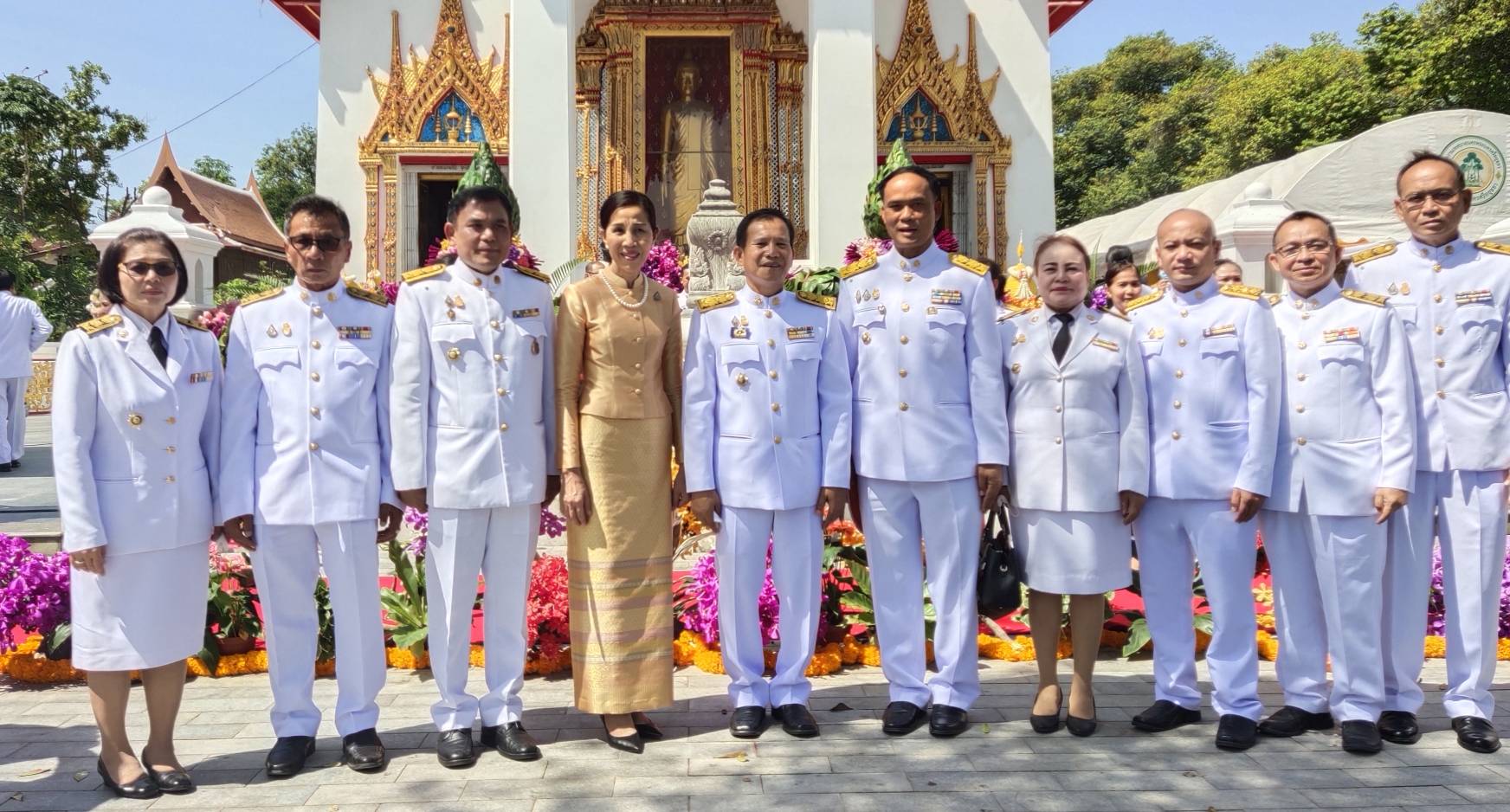 พช.ยโสธร ร่วมพิธีถวายผ้าพระกฐินพระราชทาน กรมการพัฒนาชุมชน กระทรวงมหาดไทย ประจำปี พ.ศ. 2563