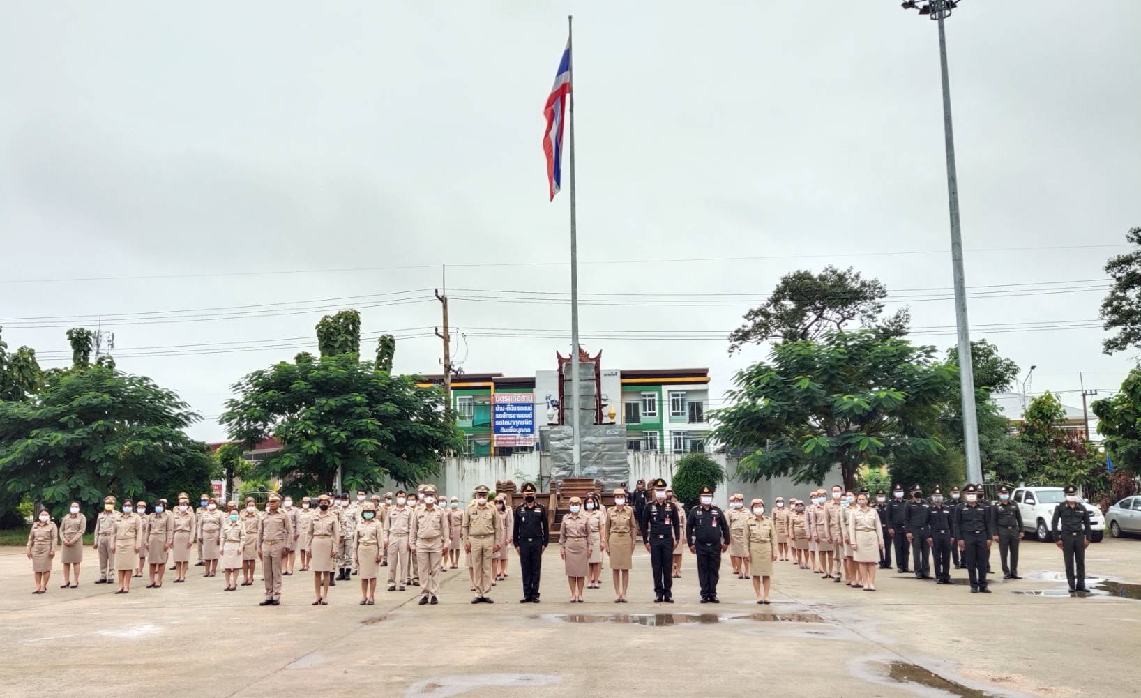 พช.ยโสธร ร่วมกิจกรรมเทิดทูนสถาบันหลักสำคัญของชาติ จังหวัดยโสธร