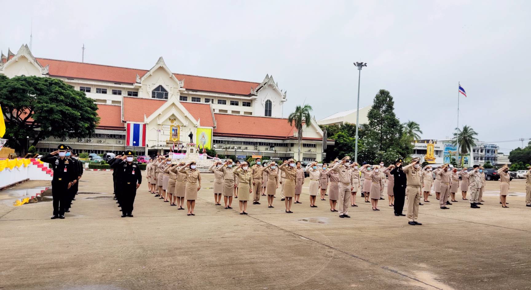 พช.ยโสธร ร่วมกิจกรรมเทิดทูนสถาบันหลักสำคัญของชาติ จังหวัดยโสธร