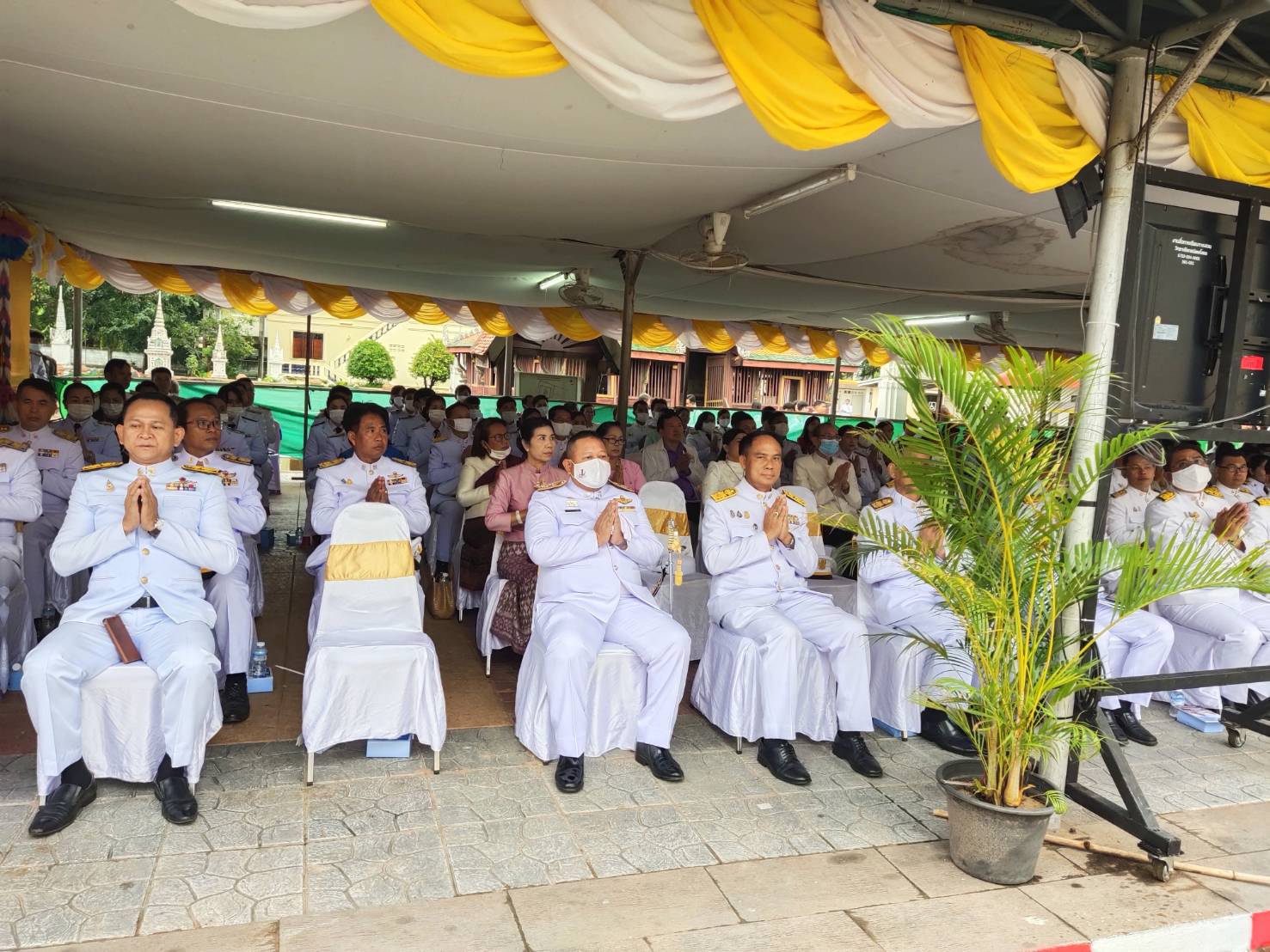 พจ.ยโสธร ร่วมพิธีถวายผ้าพระกฐินพระราชทาน ประจำปี 2563 ณ วัดมหาธาตุ (พระอารามหลวง) ต.ในเมือง อ.เมืองยโสธร จ.ยโสธร