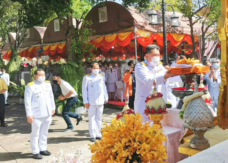 พช.ยโสธร ร่วมพิธีถวายผ้าพระกฐินพระราชทาน กรมการพัฒนาชุมชน กระทรวงมหาดไทย ประจำปี พ.ศ. 2563