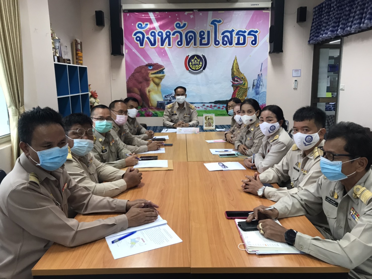 พช.ยโสธร ประชุมผู้บริหารเพื่อติดตามและ วางแผนการดำเนินงานตามนโยบาย