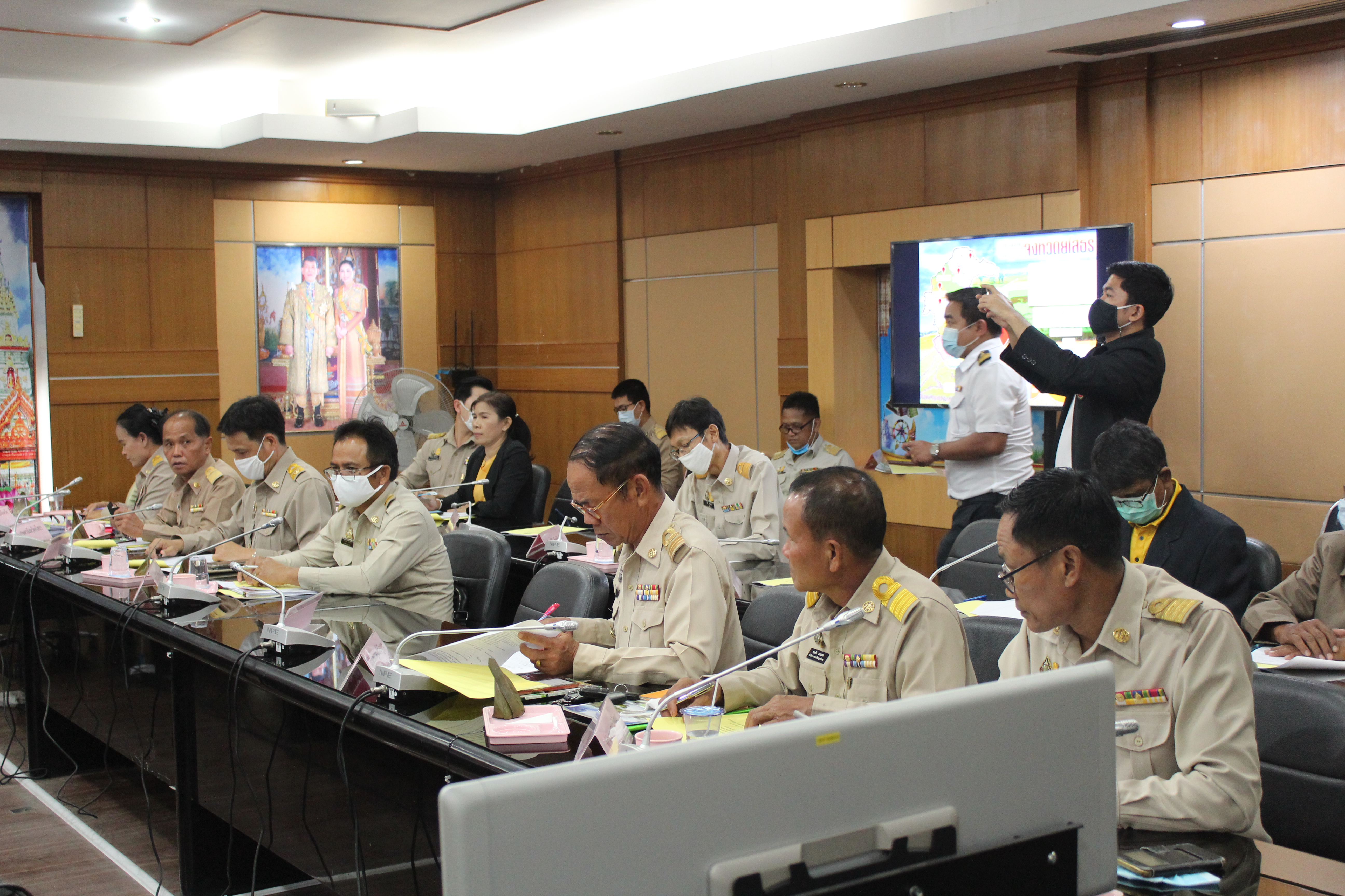 พจ.ยโสธร ร่วมประชุมแสวงหาข้อเท็จจริงและหารือร่วมกับคณะเจ้าหน้าที่  สำนักงานผู้ตรวจการแผ่นดิน โครงการ “มาตรการคุ้มครองและพิทักษ์สิทธิ ของผู้บริโภคเกี่ยวกับสินค้าเกษตร” จังหวัดยโสธร