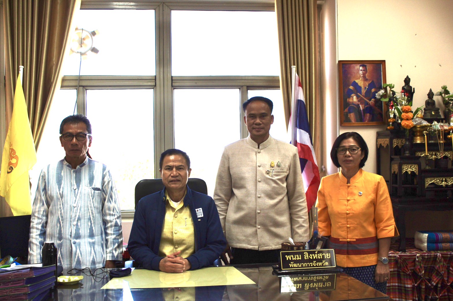 พช.ยโสธร ร่วมต้อนรับผู้ตรวจราชการกระทรวงมหาดไทย   เขตตรวจราชการที่ 14 ในโอกาสที่ท่านได้มาเยี่ยมและให้กำลังใจเจ้าหน้าที่สำนักงานพัฒนาชุมชนจังหวัดยโสธร