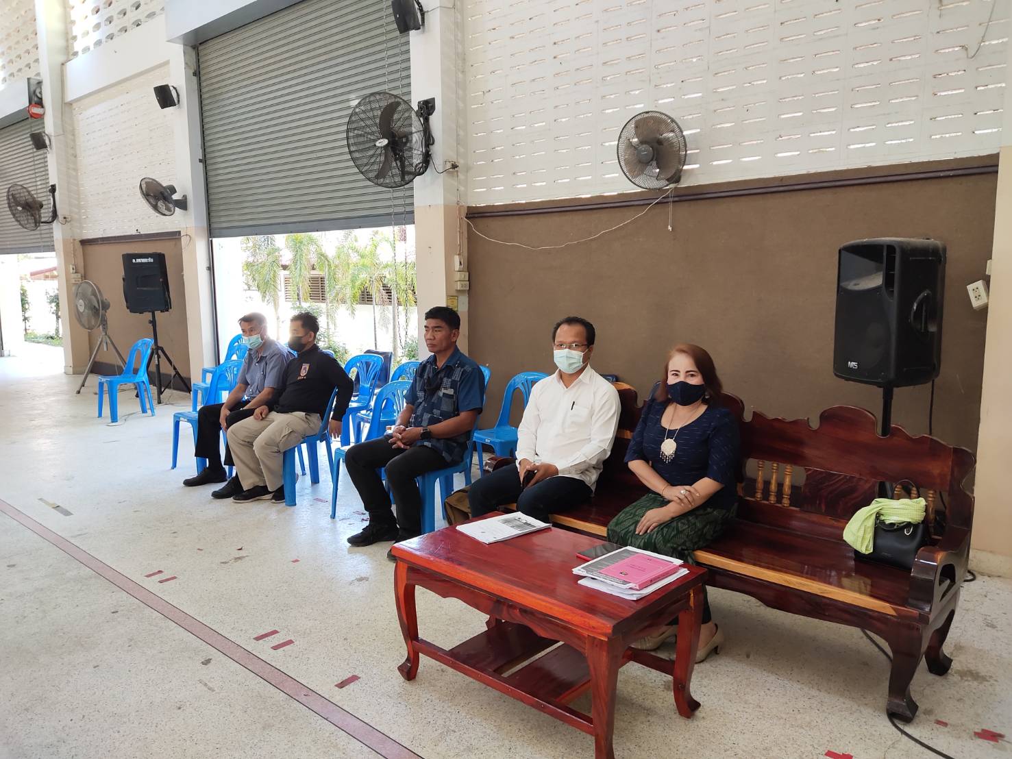 พจ.ยโสธร ร่วมประชุมชี้แจงสร้างความเข้าใจพนักงานจ้างเหมาบริการตามโครงการ “โคก หนอง นา โมเดล”