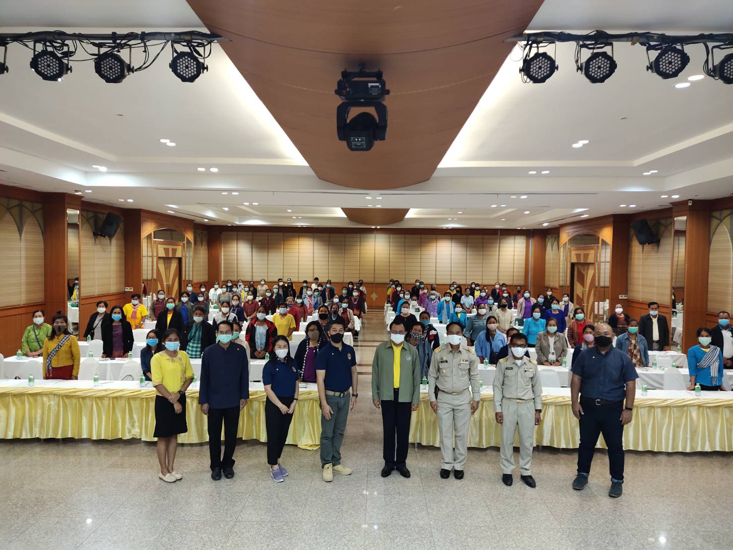 พช.ยโสธร จัดโครงการพัฒนาด้านการท่องงเที่ยวและบริการ กิจกรรมหลัก ยกระดับมาตรฐานสินค้าและบริการด้านการท่องเที่ยว และการค้าสู่สากล กิจกรรมย่อยพัฒนาผู้ประกอบการ OTOP ภายใต้แผนปฏิบัติราชการจังหวัด ประจำปีงบประมาณ พ.ศ. 2564