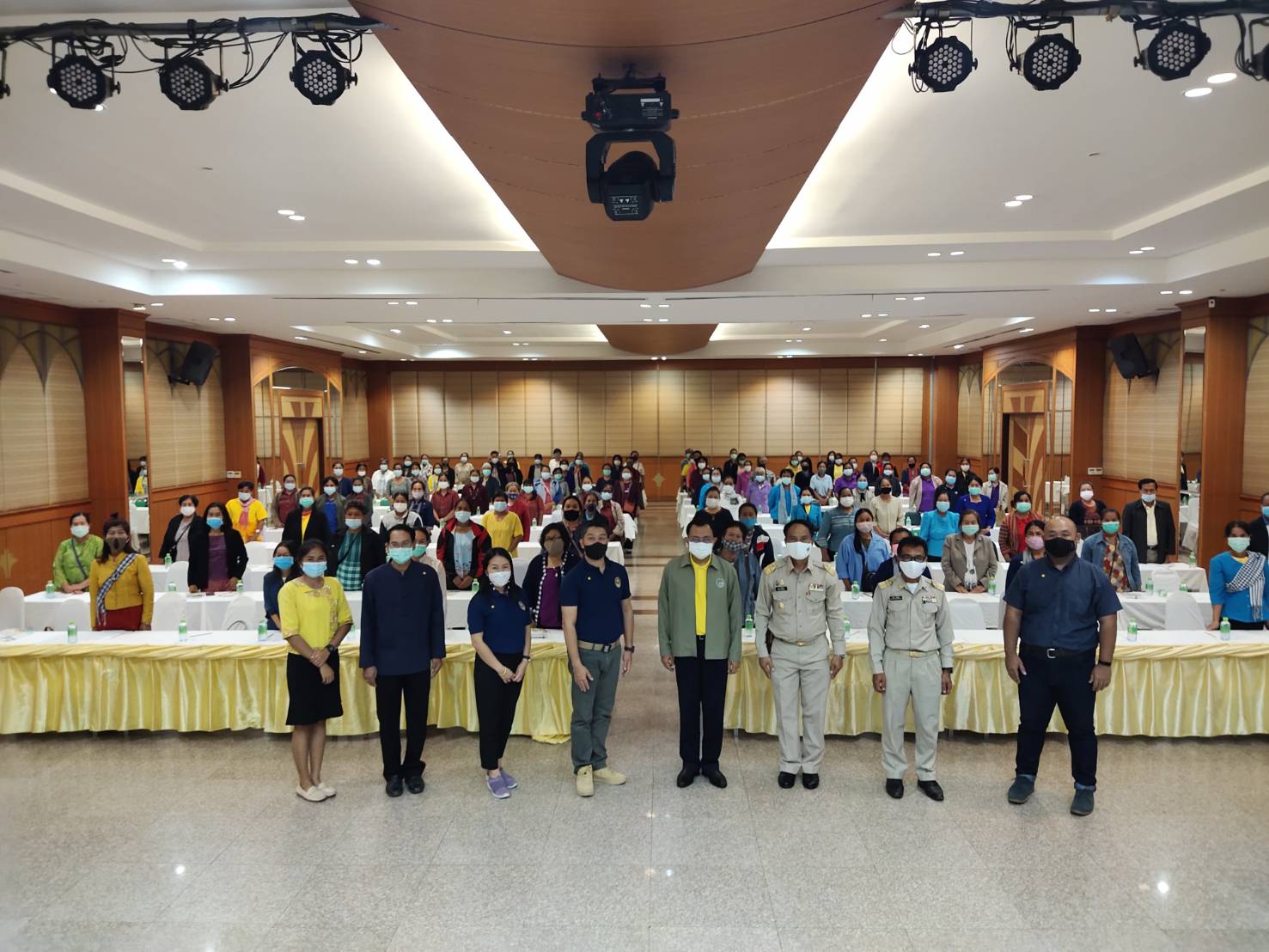 พช.ยโสธร จัดโครงการพัฒนาด้านการท่องงเที่ยวและบริการ กิจกรรมหลัก ยกระดับมาตรฐานสินค้าและบริการด้านการท่องเที่ยว และการค้าสู่สากล กิจกรรมย่อยพัฒนาผู้ประกอบการ OTOP ภายใต้แผนปฏิบัติราชการจังหวัด ประจำปีงบประมาณ พ.ศ. 2564