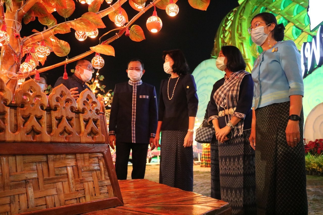 พจ.ยโสธร ร่วมพิธีเปิดโครงการประชาสัมพันธ์ส่งเสริมการท่องเที่ยว ในเขตพื้นที่จังหวัดยโสธร