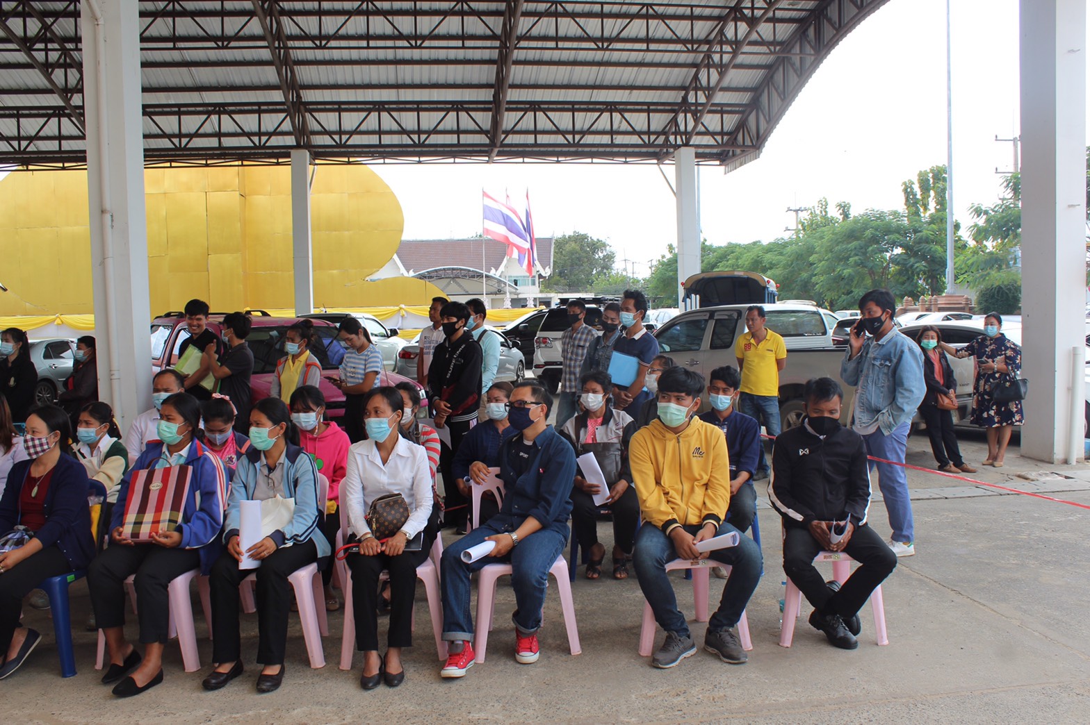 พช.ยโสธร ปฐมนิเทศลูกจ้างเหมาบริการ ปฎิบัติภารกิจตามโครงการพัฒนาพื้นที่ต้นแบบ การพัฒนาคุณภาพชีวิตตามหลักทฤษฎีใหม่  ประยุกต์สู่ “ โคก หนองนา โมเดล ”