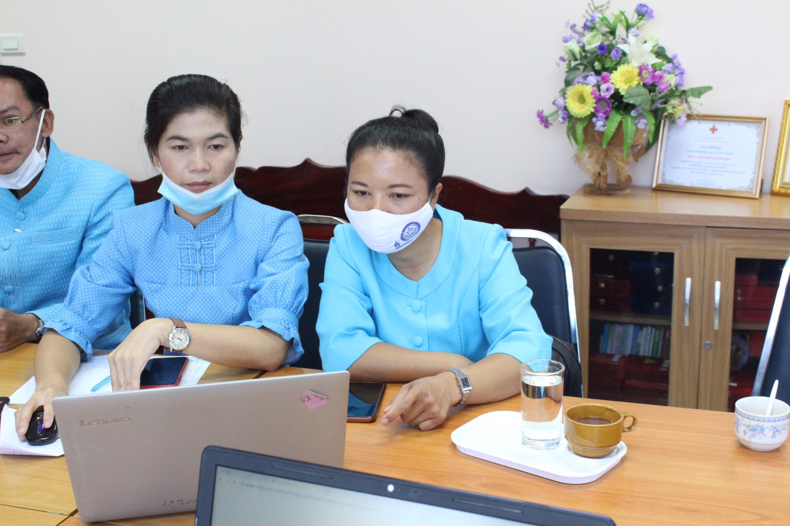 พช.ยโสธร ร่วมฝึกอบรมการใช้งานโปรแกรมสำรวจพื้นที่เพื่อการออกแบบพื้นที่ต้นแบบการพัฒนาคุณภาพชีวิตตามหลักทฤษฏีใหม่ของพระบาทสมเด็จพระเจ้าอยู่หัว รัชกาลที่ 9 ประยุกต์สู่ “โคก หนอง นา โมเดล”