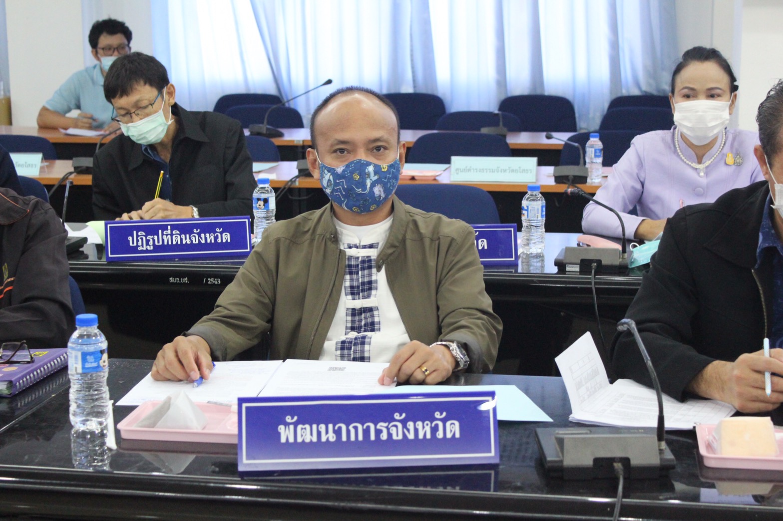 พช.ยโสธร ร่วมประชุมติดตามเร่งรัดผลการดำเนินงานของ ศูนย์ดำรงธรรมจังหวัดยโสธร ประจำปีงบประมาณ พ.ศ. 2564  ครั้งที่ 1 (ประจำเดือนตุลาคม – พฤศจิกายน 2563)