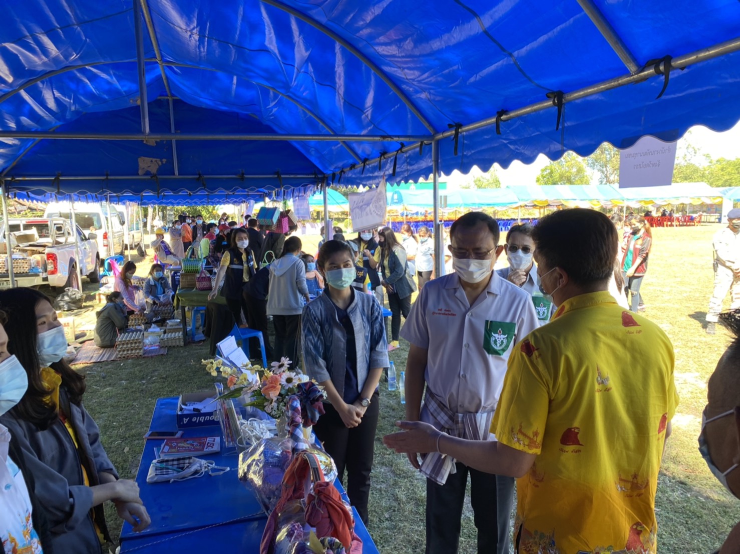 พช.ยโสธร ร่วมกิจกรรมหน่วยแพทย์อาสาสมเด็จพระศรีนครินทราบรมราชชนนี (พอ.สว.) และโครงการจังหวัดเคลื่อนที่ “เพิ่มรอยยิ้ม เติมความสุข ให้คนยโสธร”