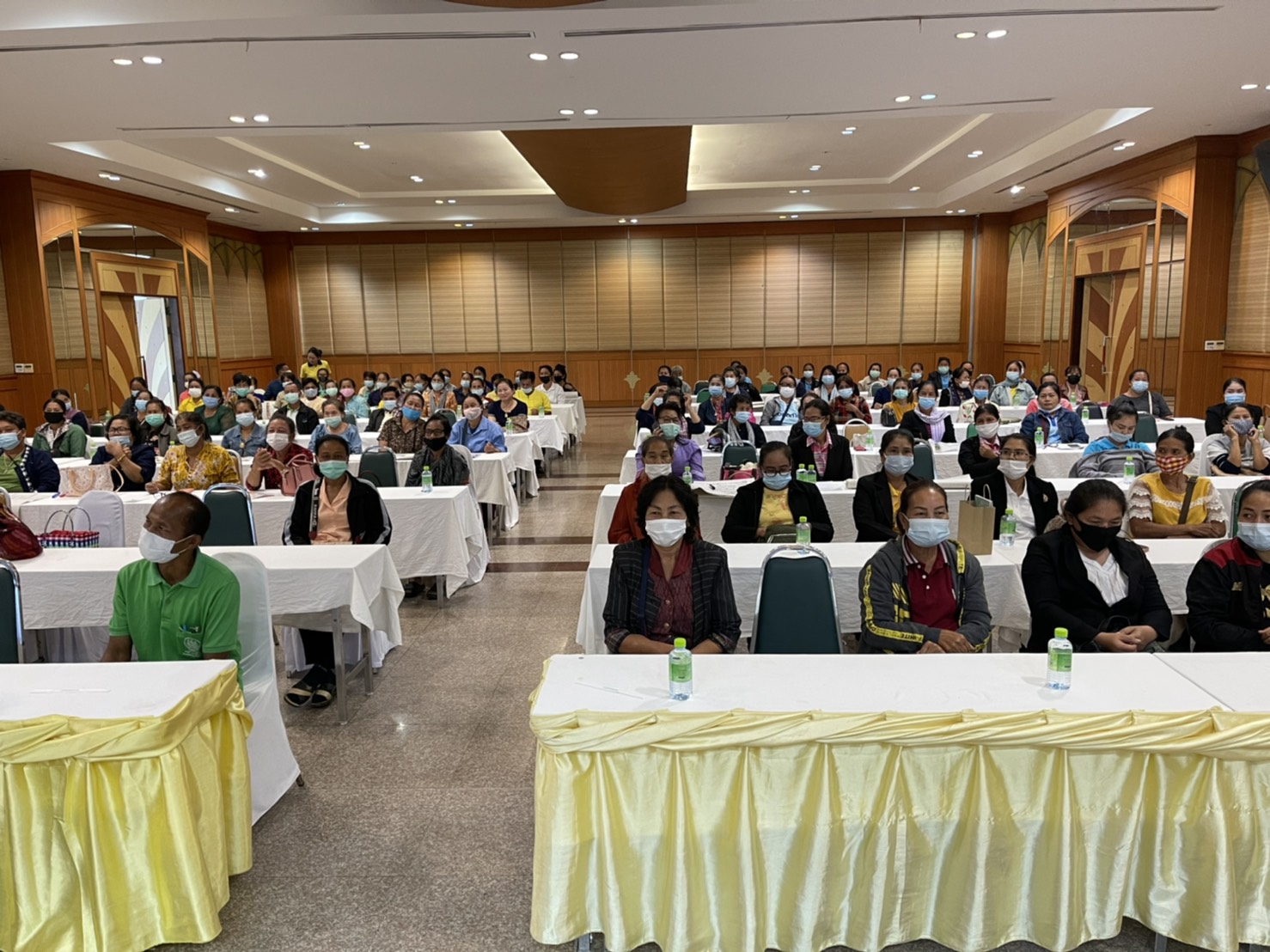 พช.ยโสธร ร่วมกิจกรรมตามโครงการพัฒนาด้านการท่องงเที่ยวและบริการ กิจกรรมหลัก ยกระดับมาตรฐานสินค้าและบริการด้านการท่องเที่ยว และการค้าสู่สากล กิจกรรมย่อยพัฒนาผู้ประกอบการ OTOP ภายใต้แผนปฏิบัติราชการจังหวัด ประจำปีงบประมาณ พ.ศ. 2564