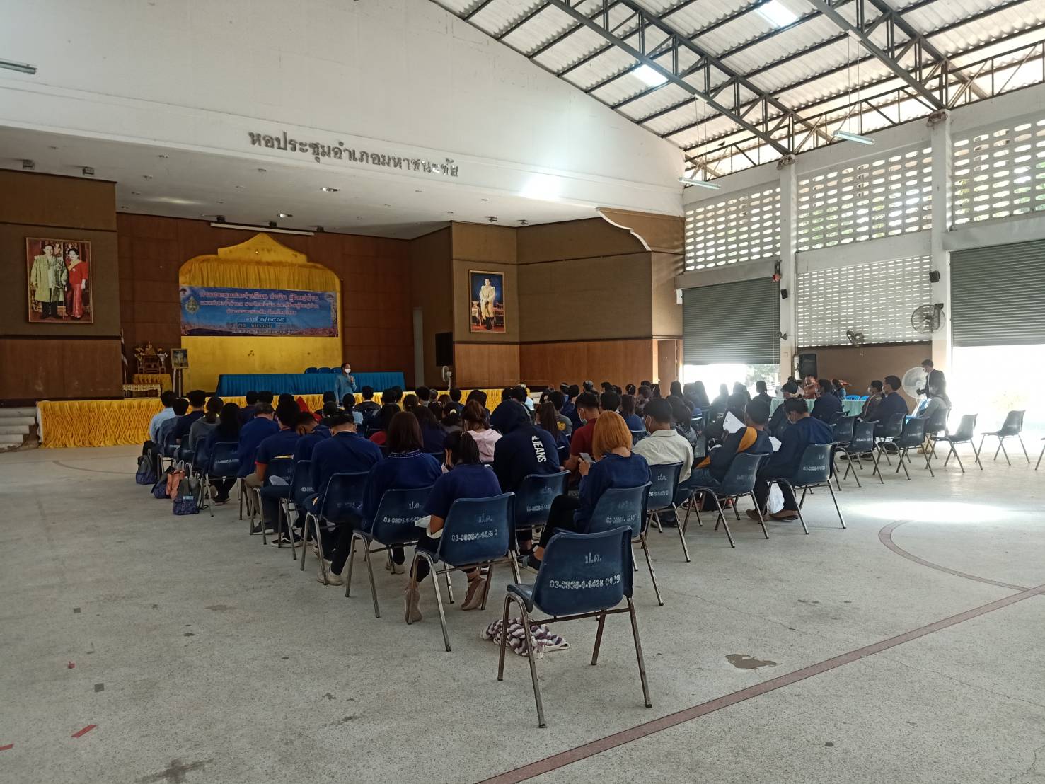 พช.ยโสธร ประชุมชี้แจงเพื่อสร้างความเข้าใจ การดำเนินงานตามโครงการพัฒนาพื้นที่ต้นแบบการพัฒนาคุณภาพชีวิตตามหลักทฤษฎีใหม่ ประยุกต์สู่ “โคก หนอง นา โมเดล” อำเภอมหาชนะชัย