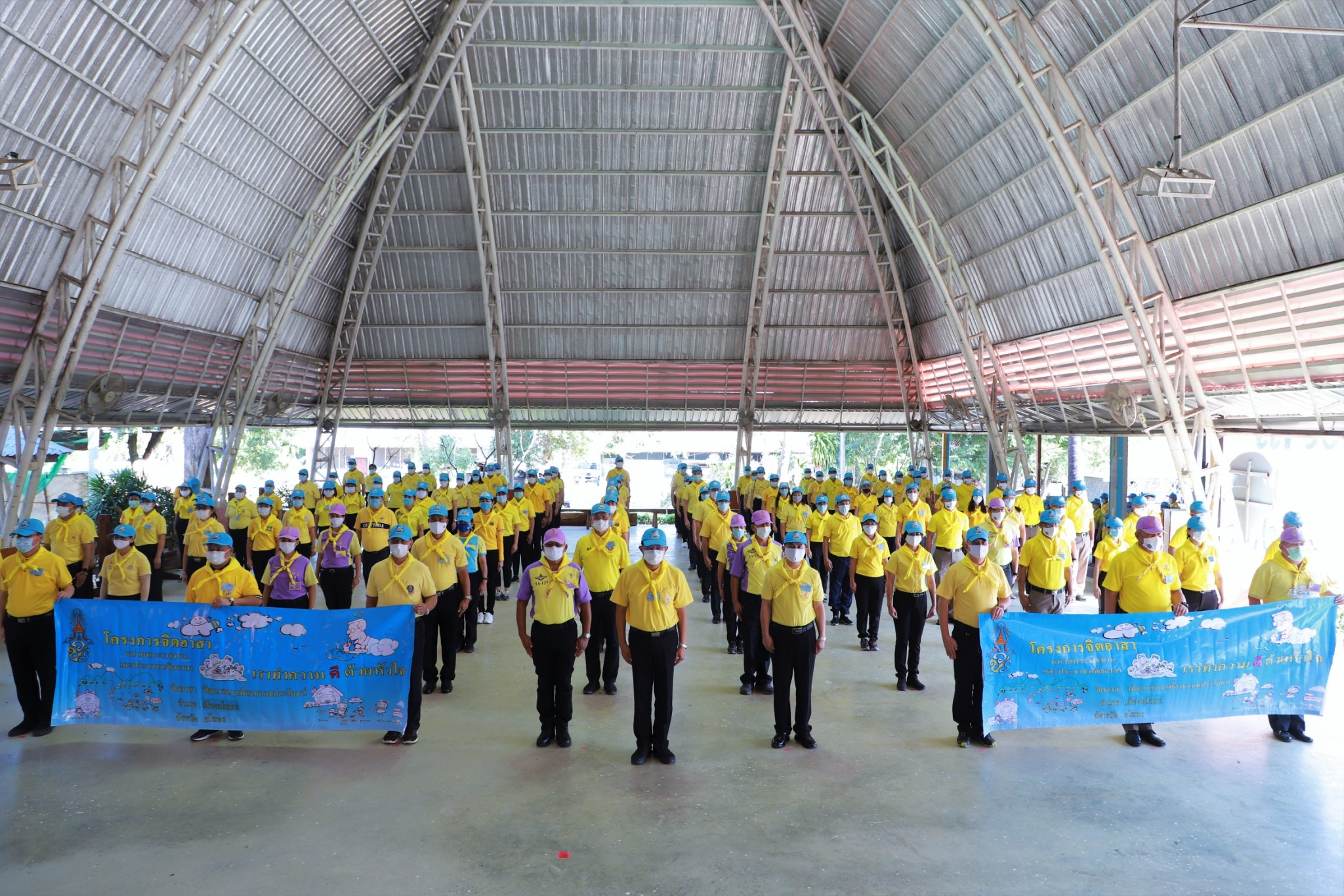 พจ.ยโสธร ร่วมกิจกรรมจิตอาสาพัฒนา ดูแล บำรุง รักษาถนน โครงการ  “1 จังหวัด 1 ถนนเฉลิมพระเกียรติ” เนื่องในวันสมเด็จพระนเรศวรมหาราช