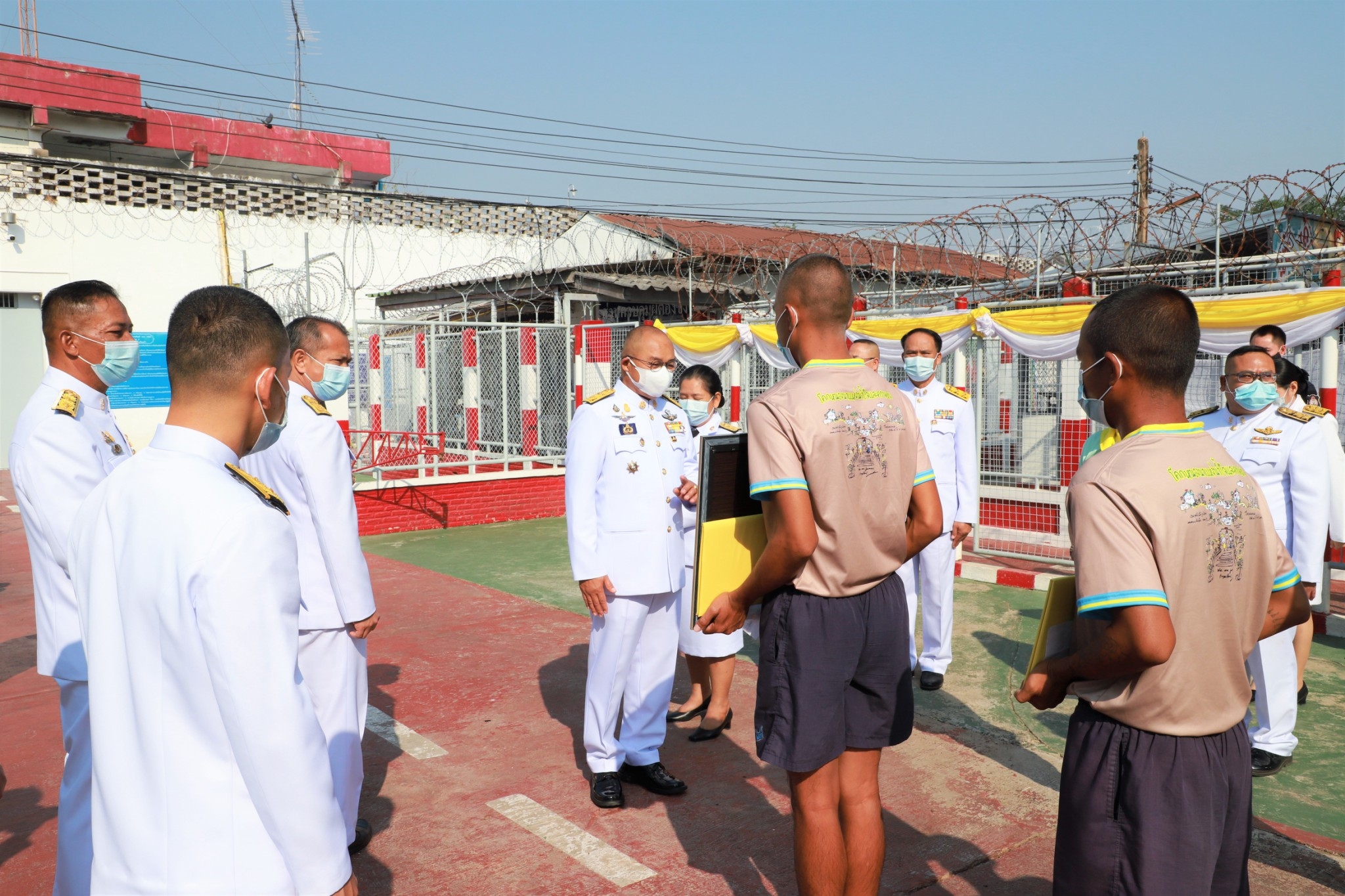 พจ.ยโสธร ร่วมเป็นเกียรติในพิธีปิดการอบรมผู้ต้องขังตามโครงการพระราชทานในพระบาทสมเด็จพระวชิรเกล้าเจ้าอยู่หัว  “โคกหนองนาแห่งน้ำใจและความหวัง กรมราชทัณฑ์” รุ่นที่ 2/2
