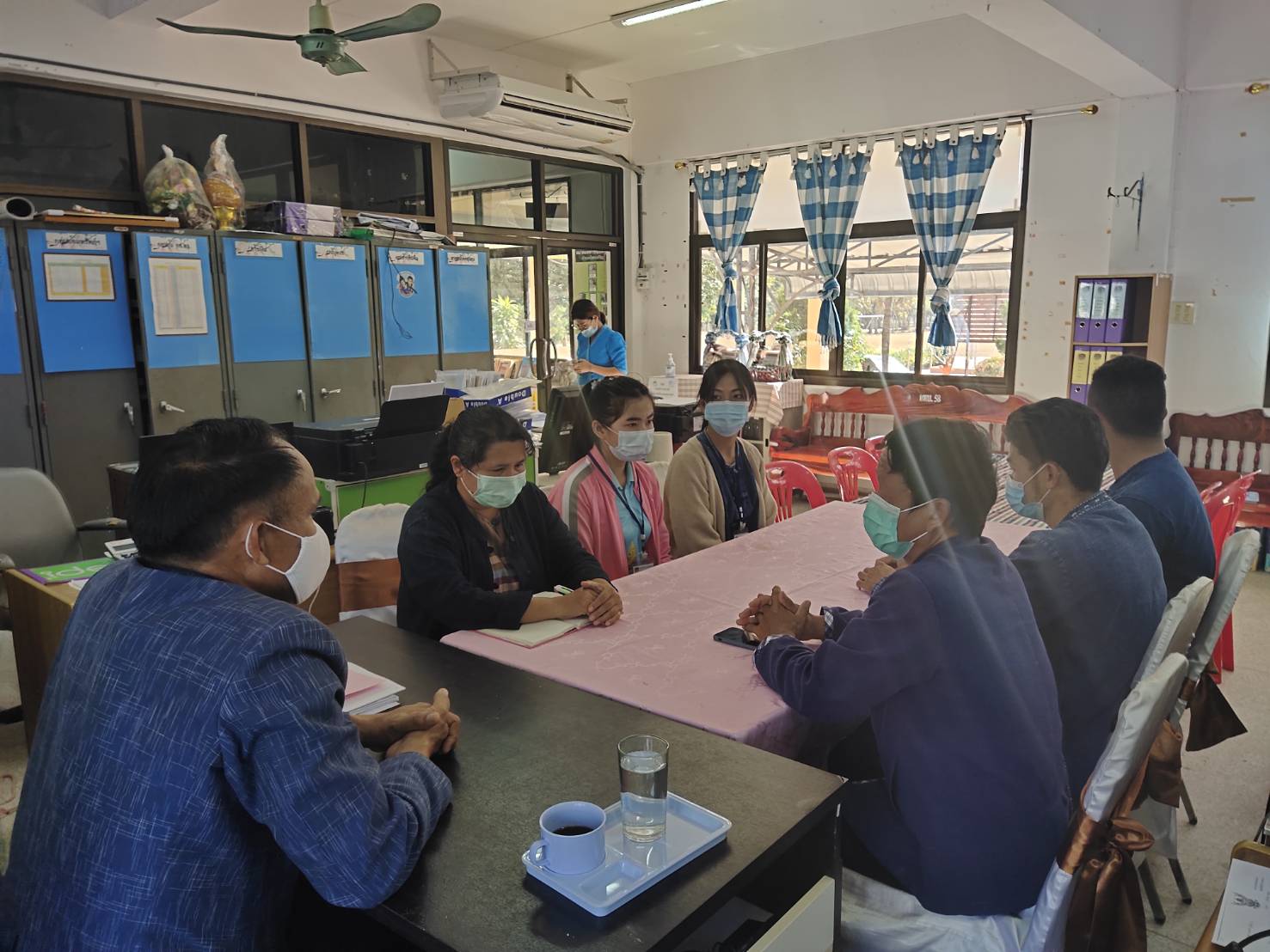 พจ.ยโสธร ลงพื้นที่อำเภอไทยเจริญเพื่อติดตามการดำเนินงานและร่วมพบปะ ให้คำแนะนำ ในการขับเคลื่อนโครงการ “โคก หนอง นา โมเดล”